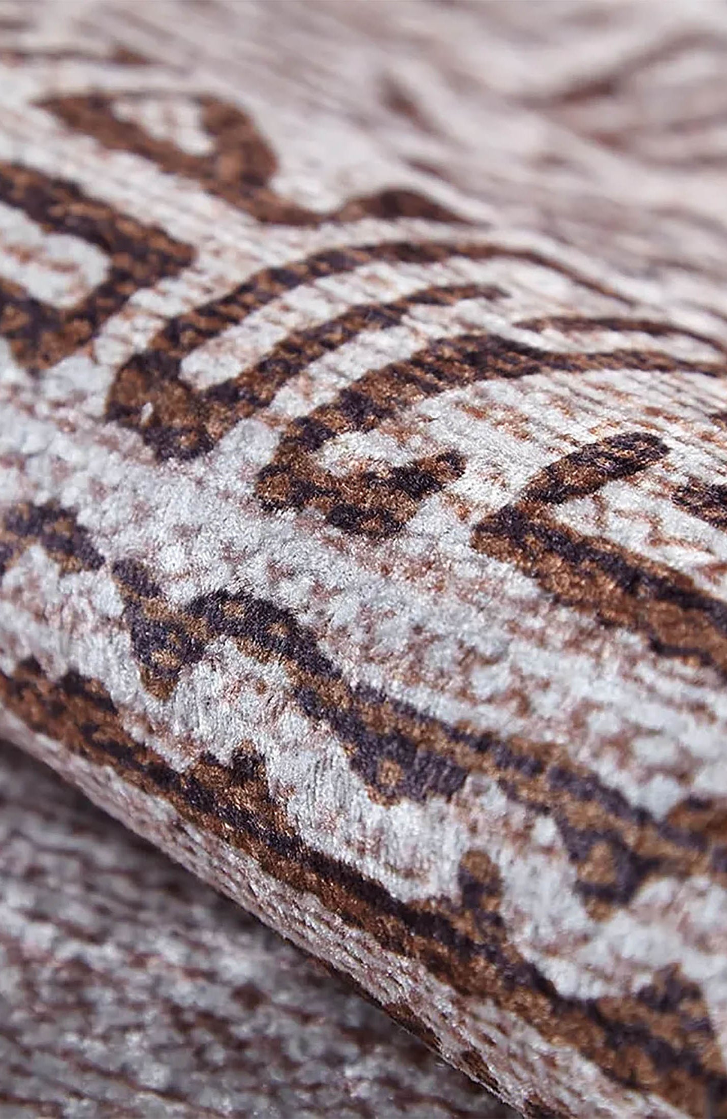 Daisy Turkish Ethnic Kilim Geometric Rug