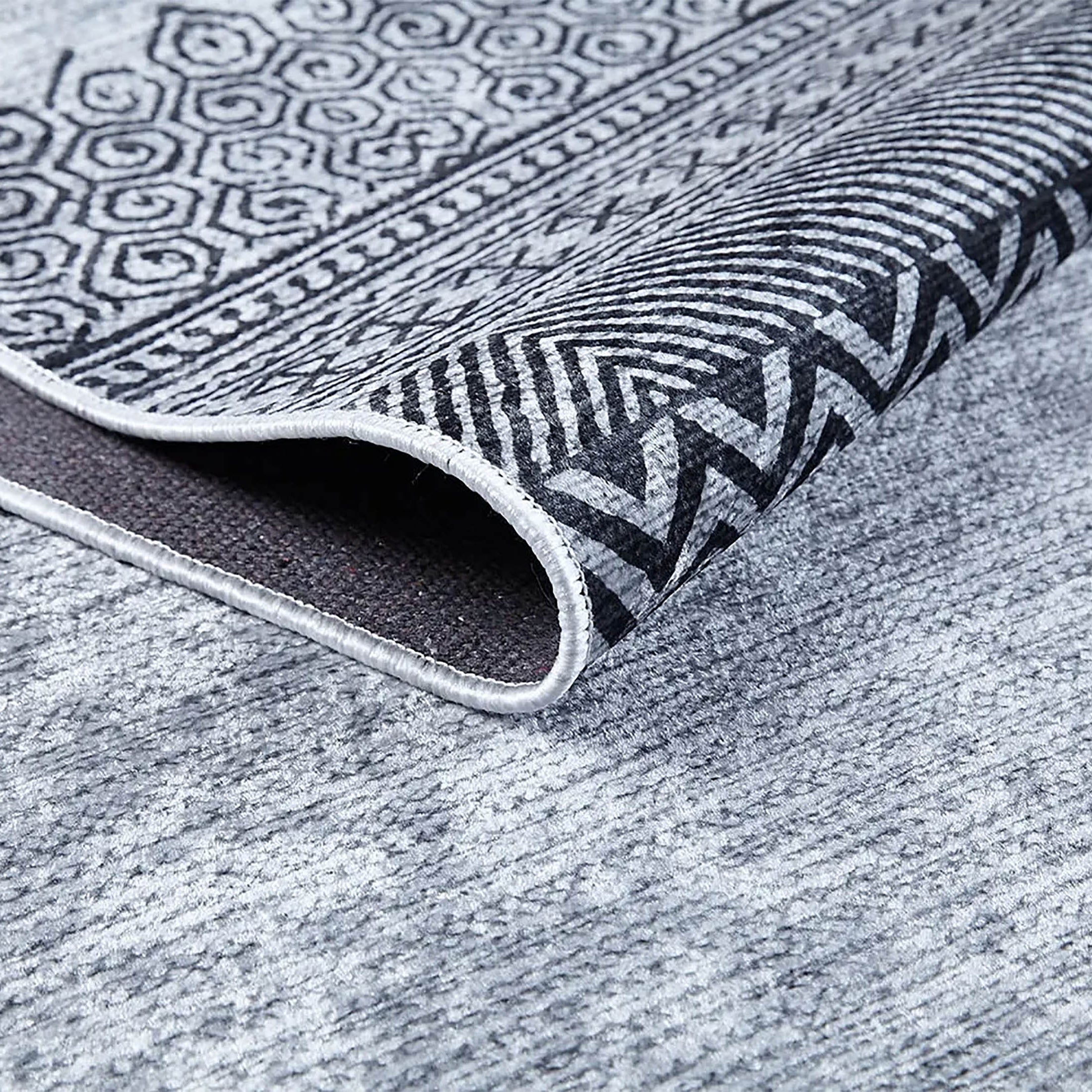 Rylee Turkish Ethnic Kilim Geometric Gray Rug