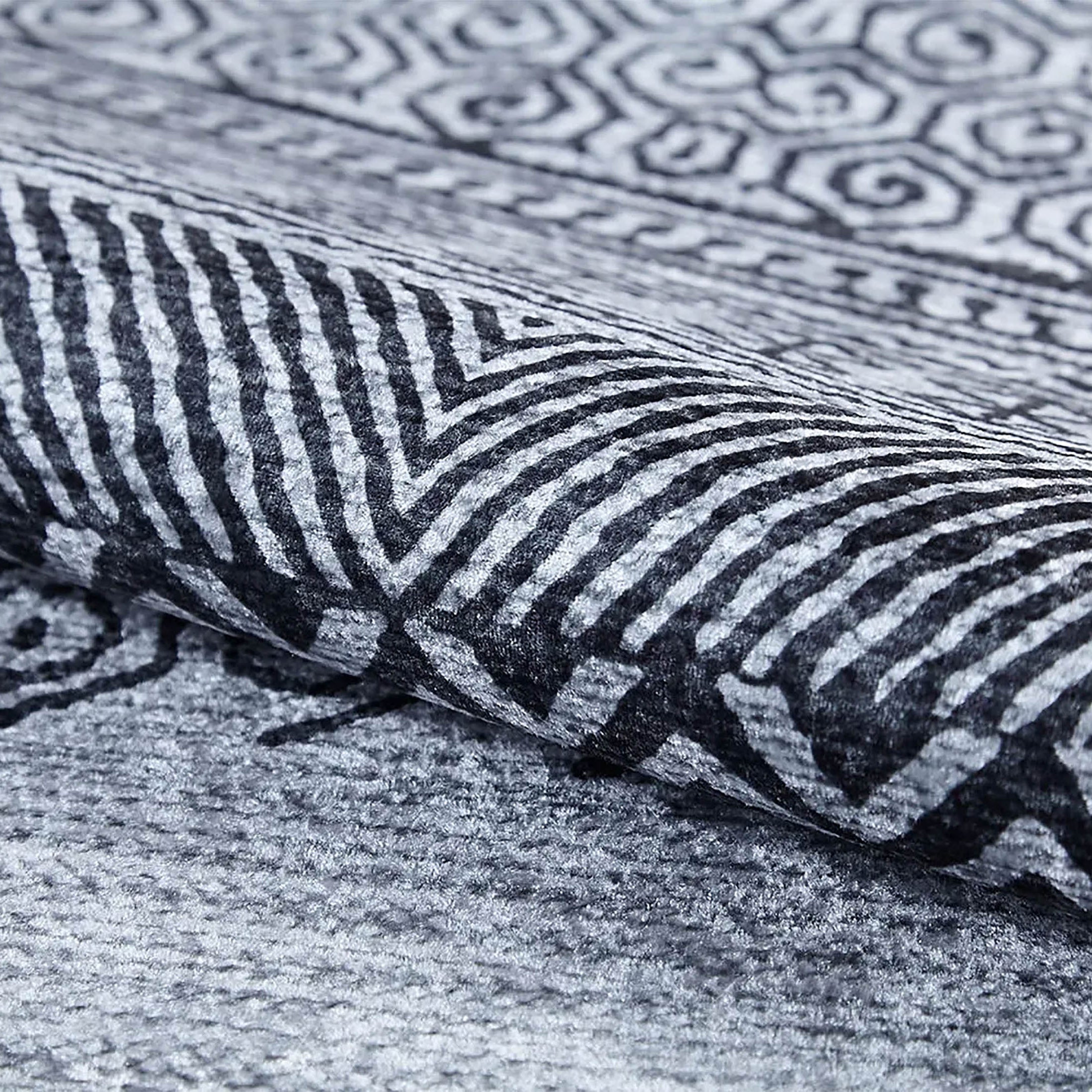 Rylee Turkish Ethnic Kilim Geometric Gray Rug