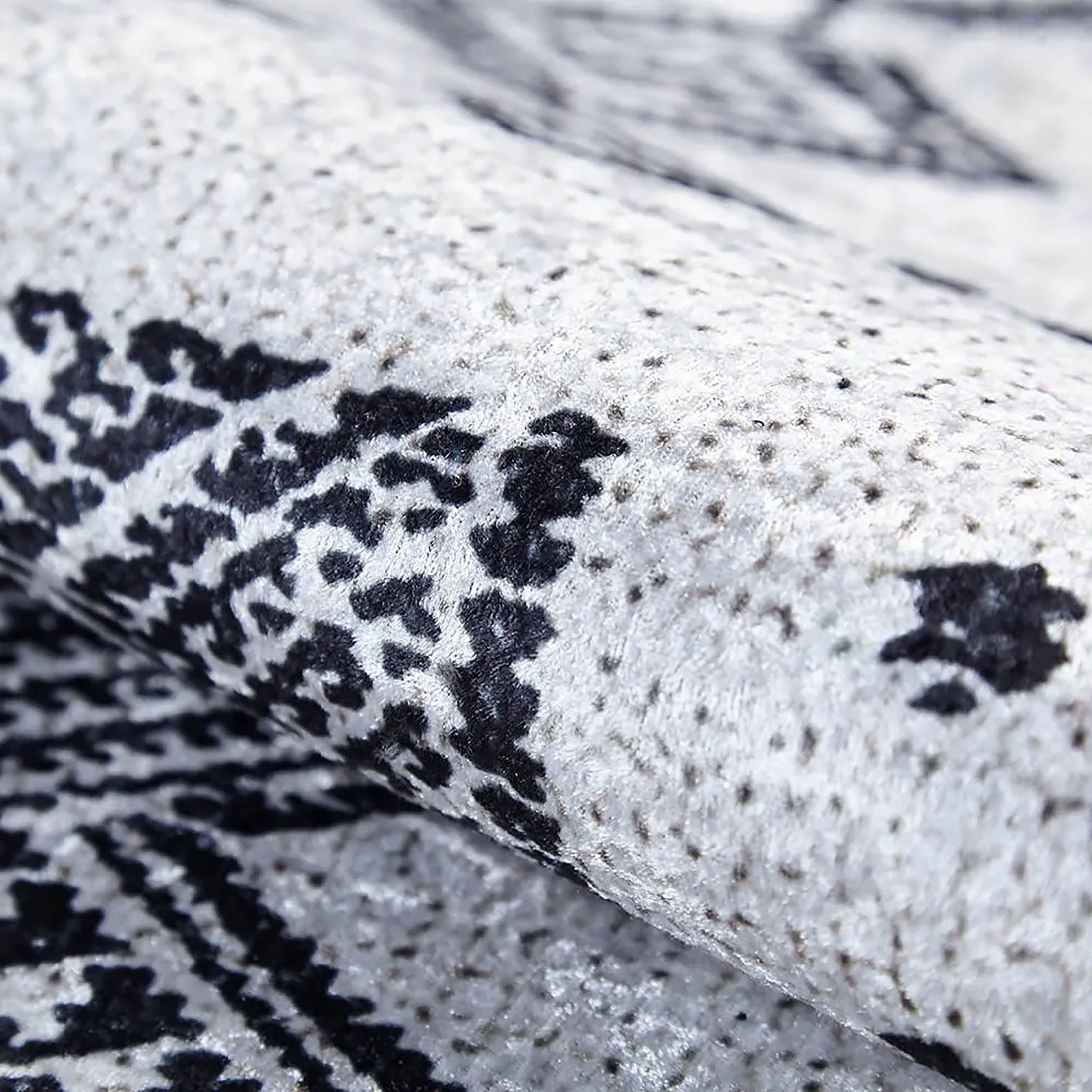 Rory Turkish Geometric Farmhouse Home Decor Rug