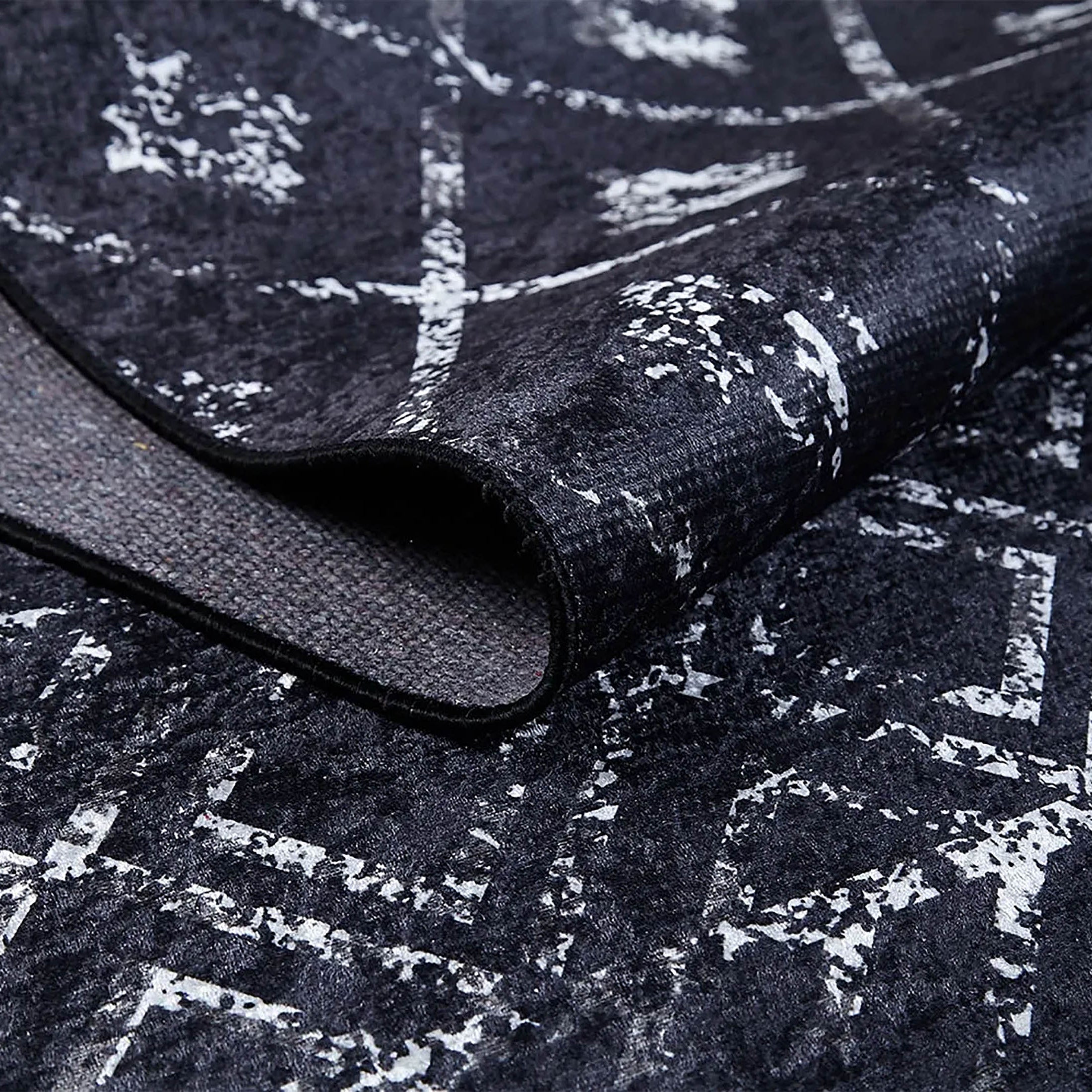 Oakley Geometric Antique Vintage Decor Rug