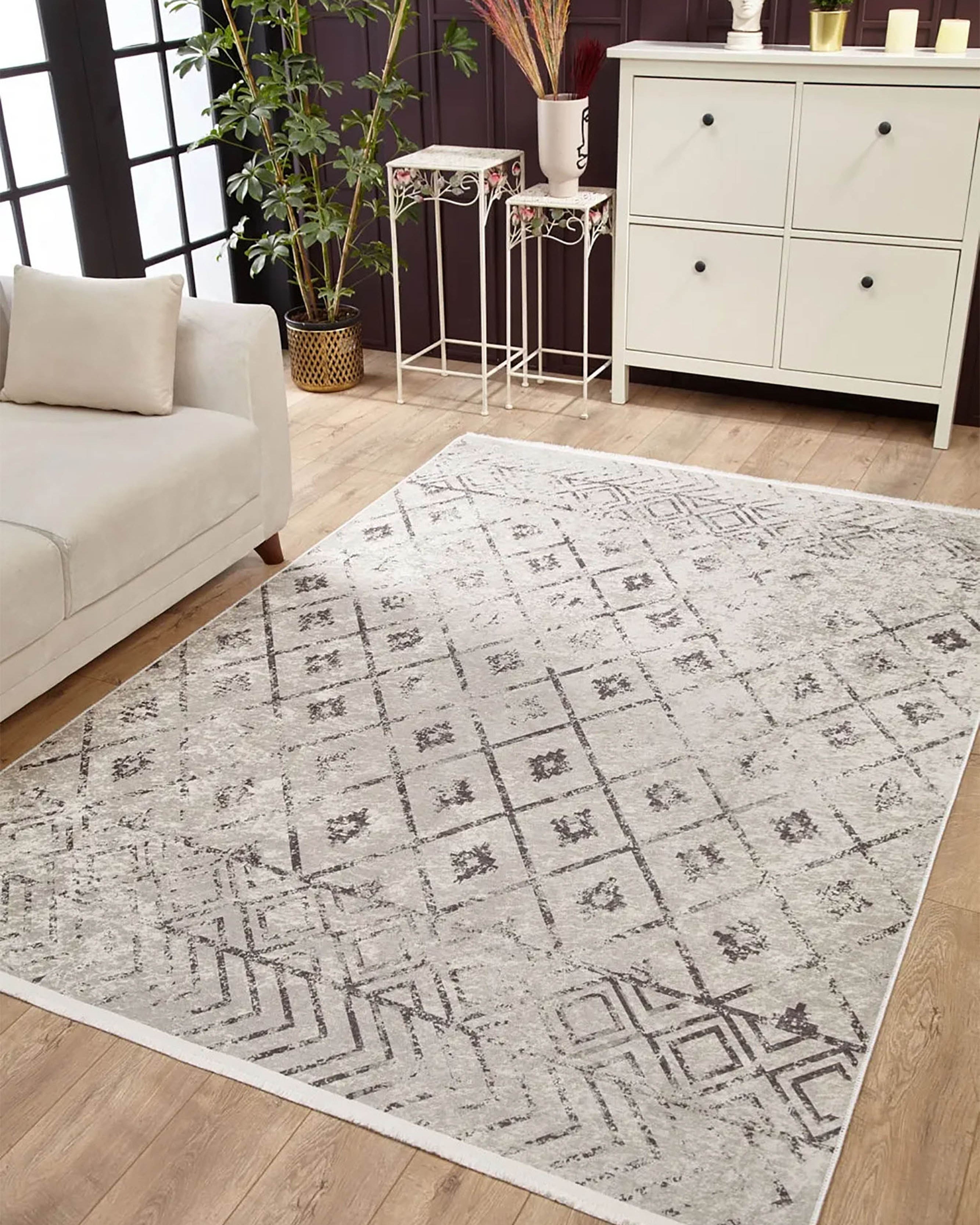 Isabel Geometric Antique Vintage Decor Rug