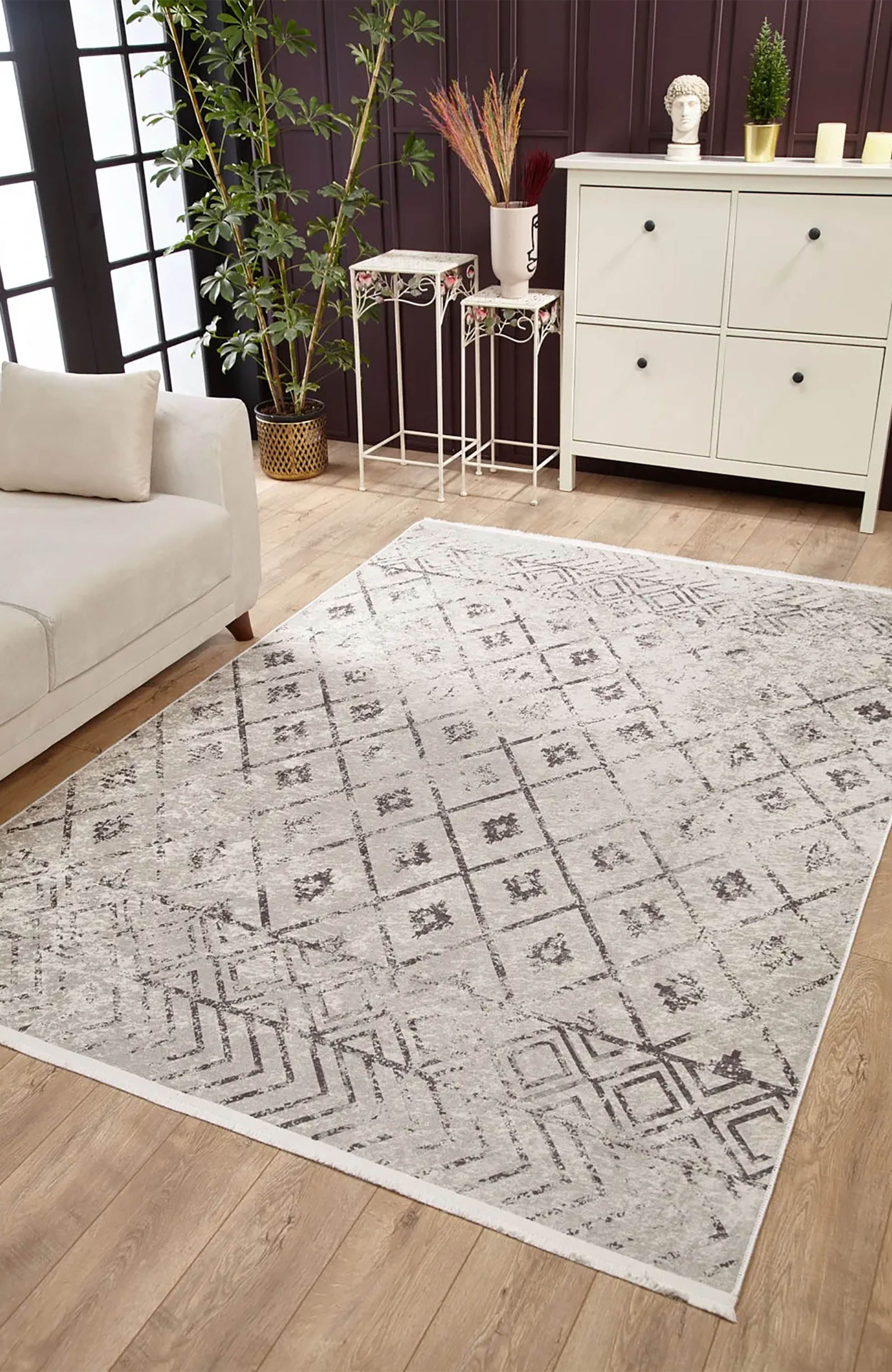 Isabel Geometric Antique Vintage Decor Rug