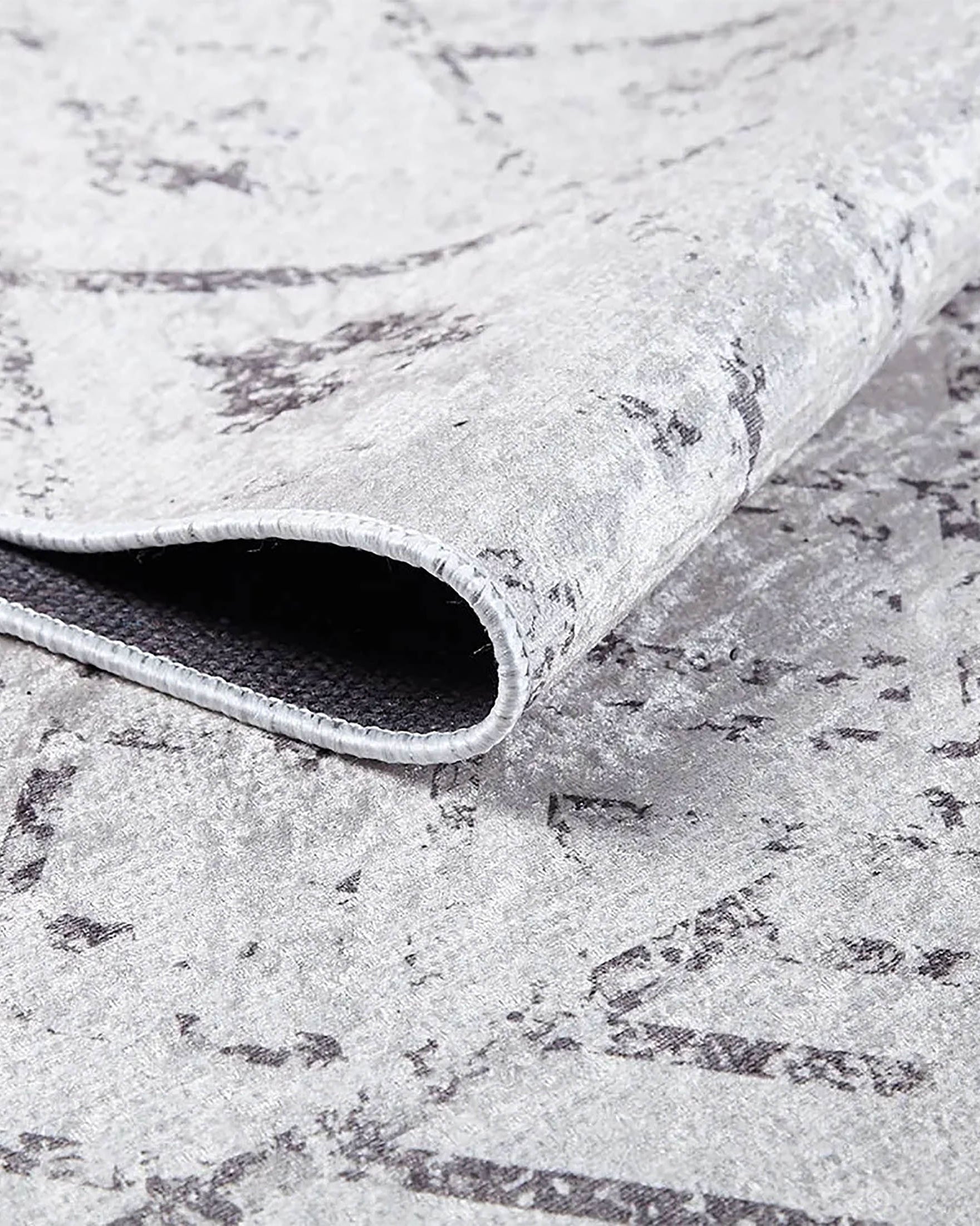 Isabel Geometric Antique Vintage Decor Rug