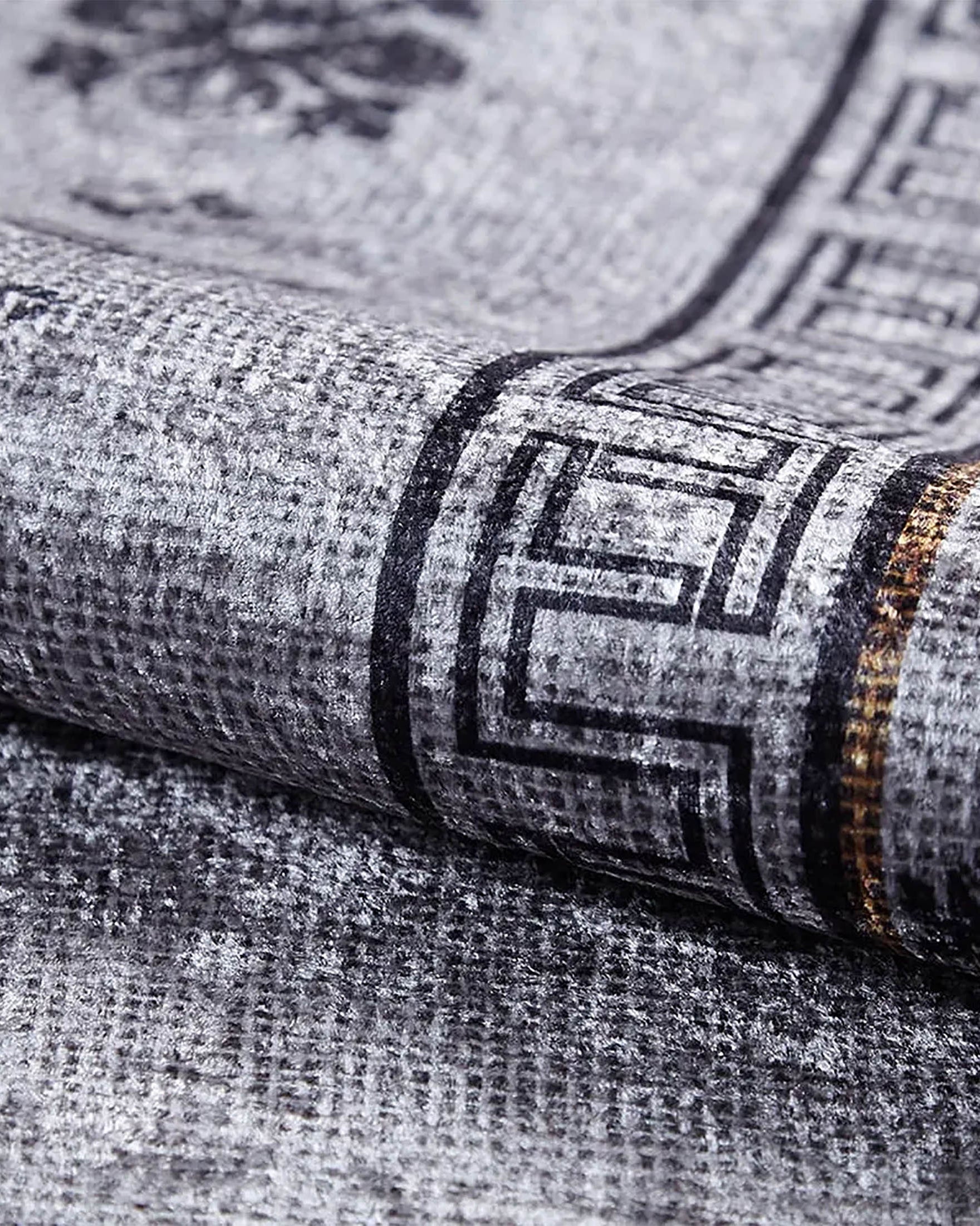 Noelle Turkish Oriental Medallion Geometric Rug