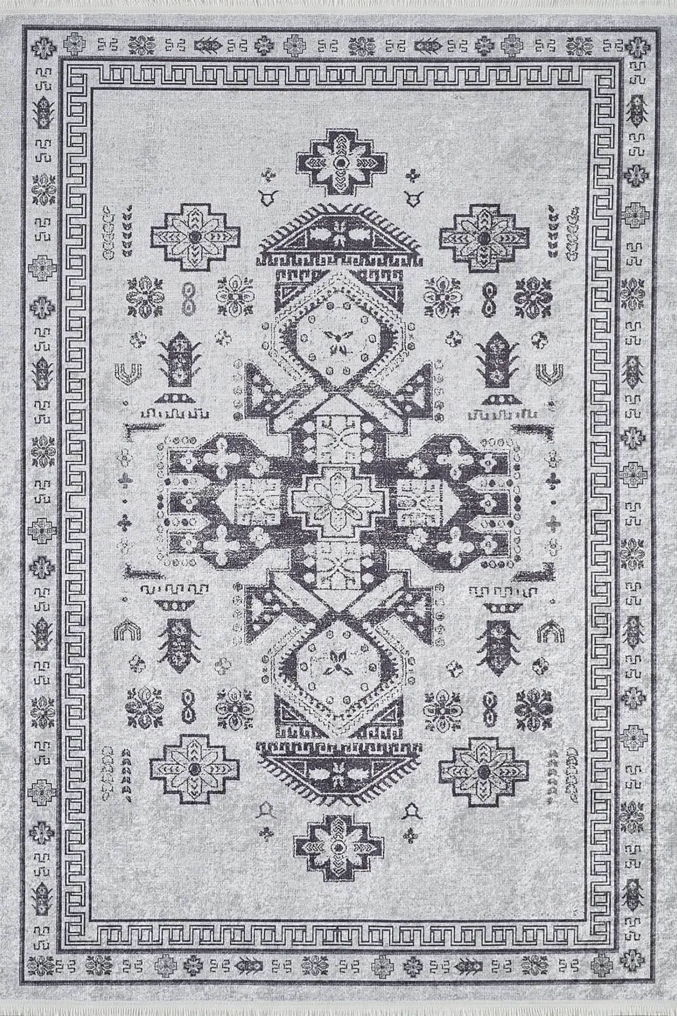 Aitana Turkish Oriental Medallion Geometric Rug