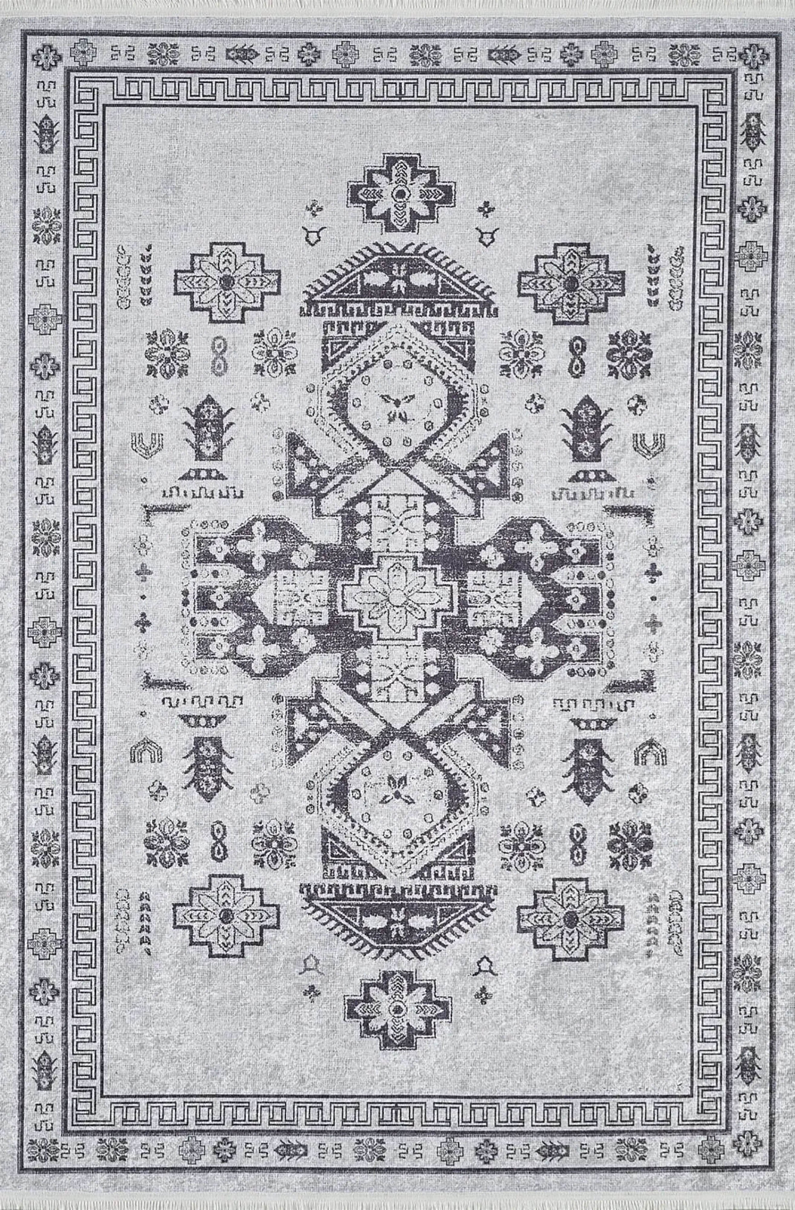 Aitana Turkish Oriental Medallion Geometric Rug