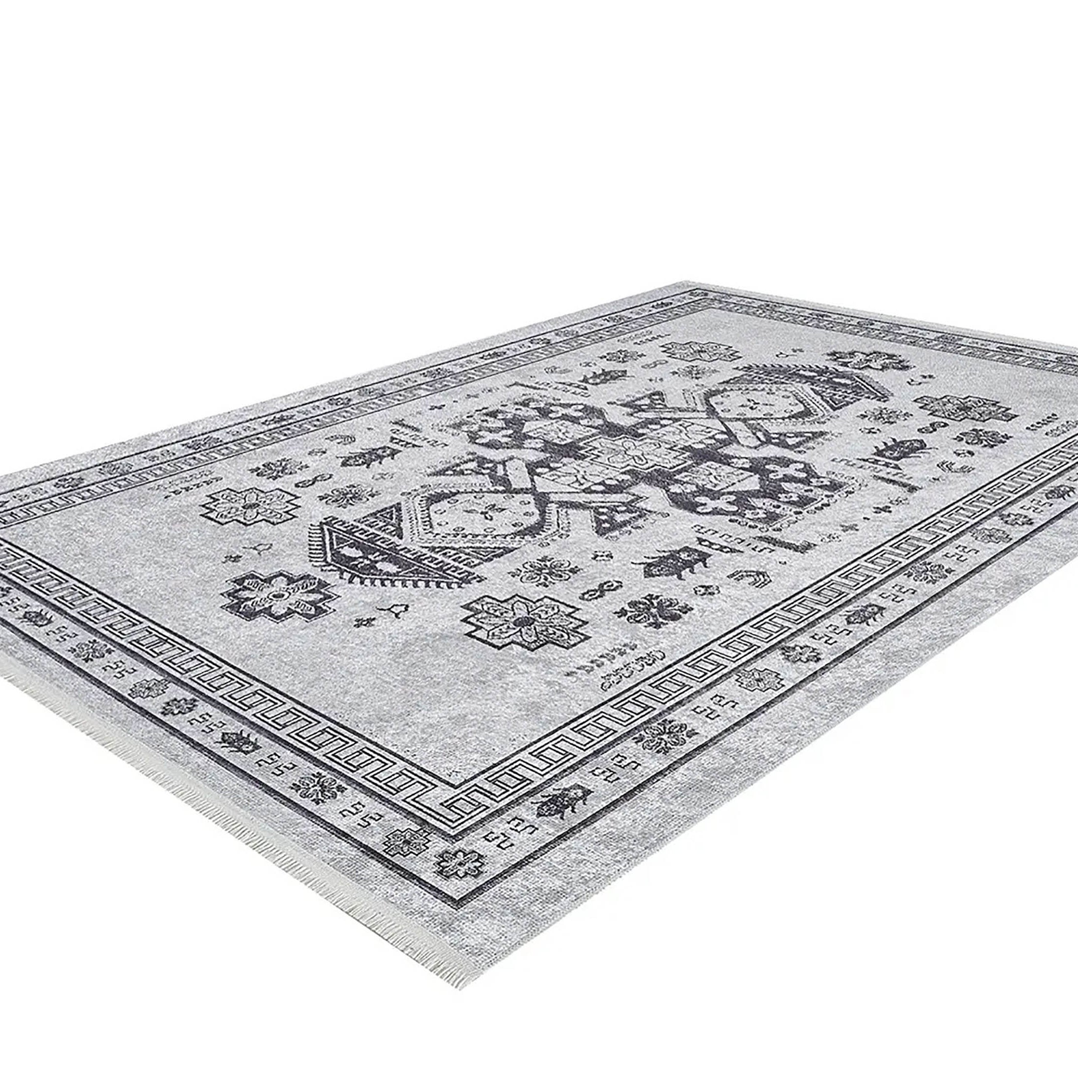 Aitana Turkish Oriental Medallion Geometric Rug