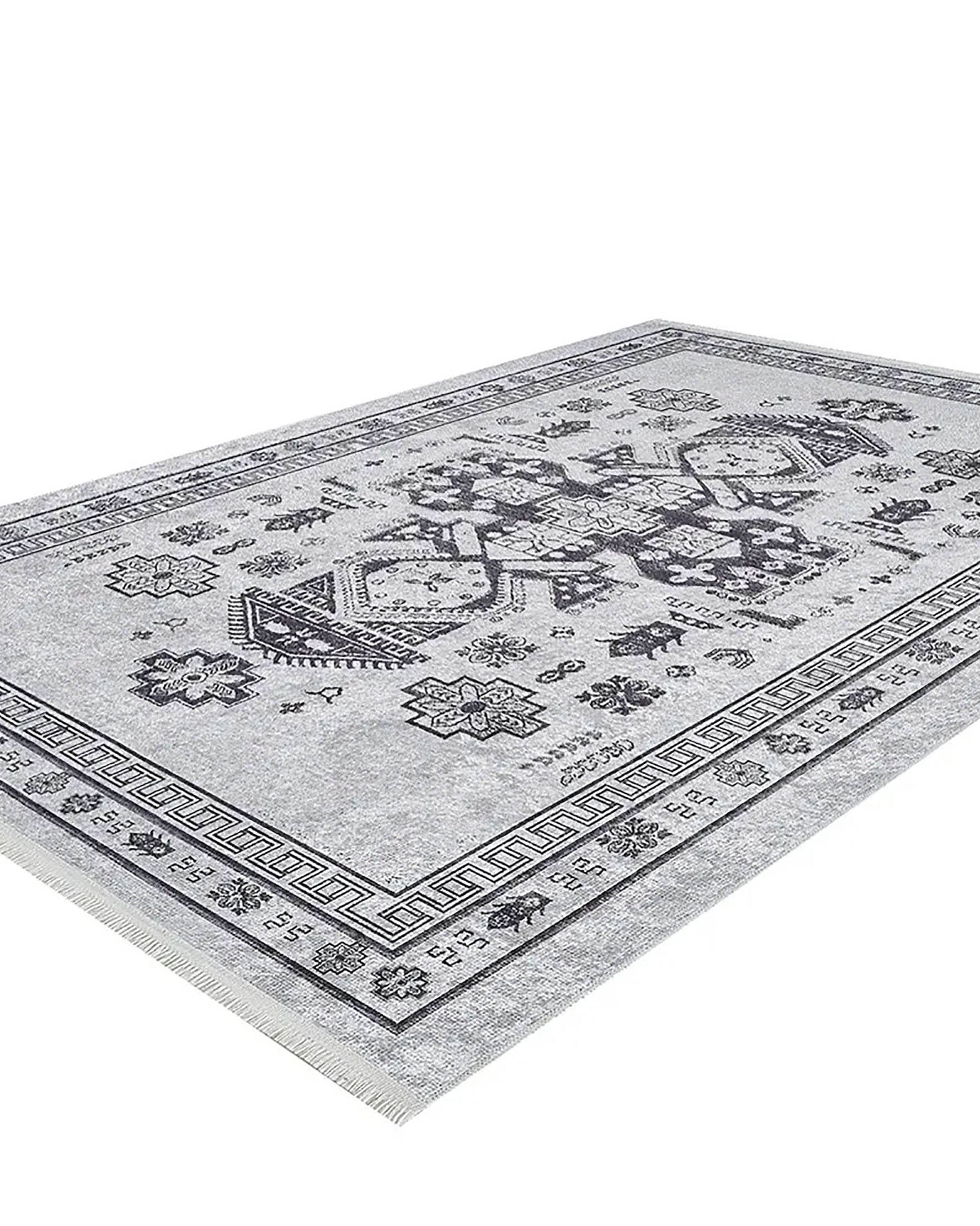 Aitana Turkish Oriental Medallion Geometric Rug