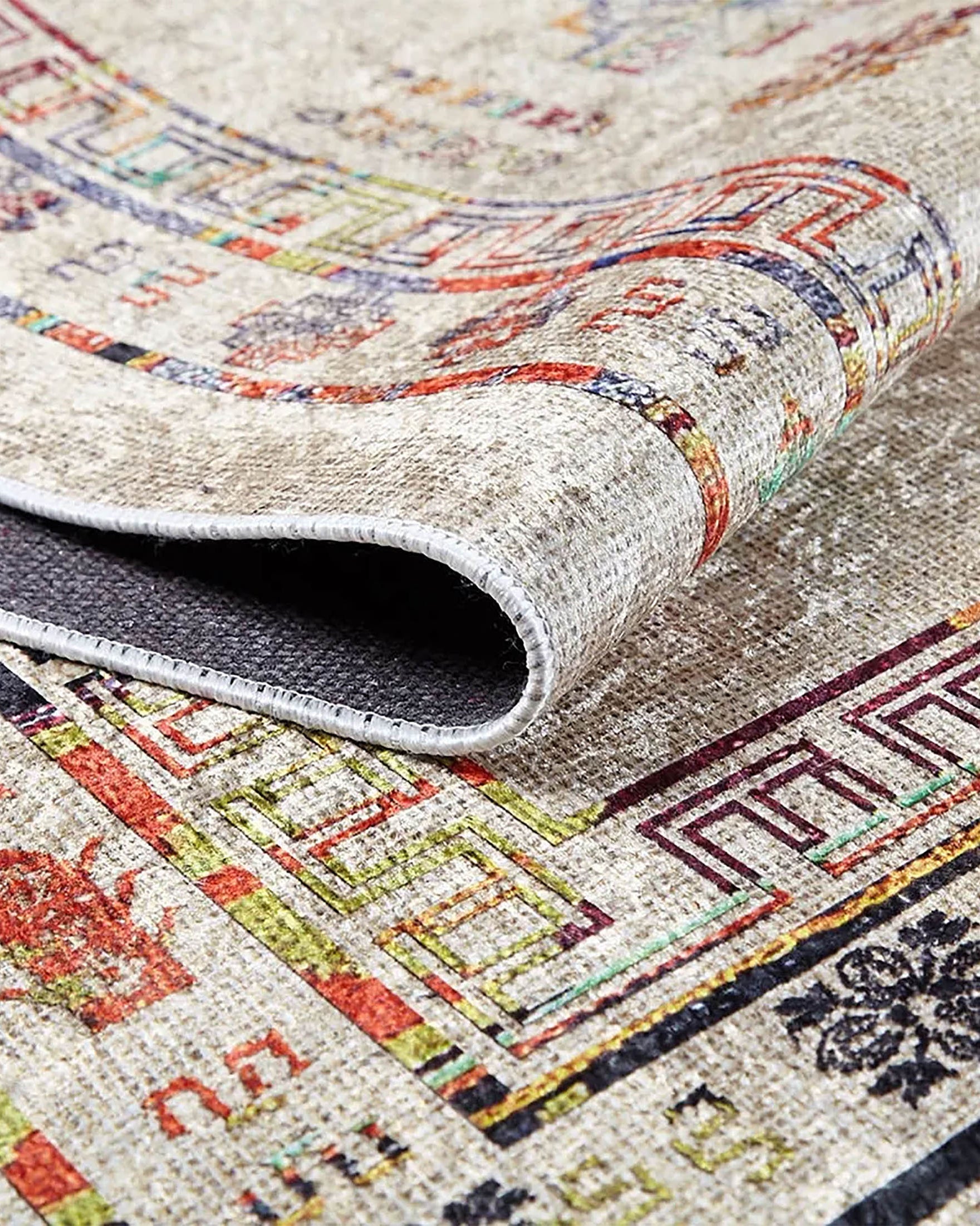 Aliyah Turkish Oriental Medallion Geometric Rug