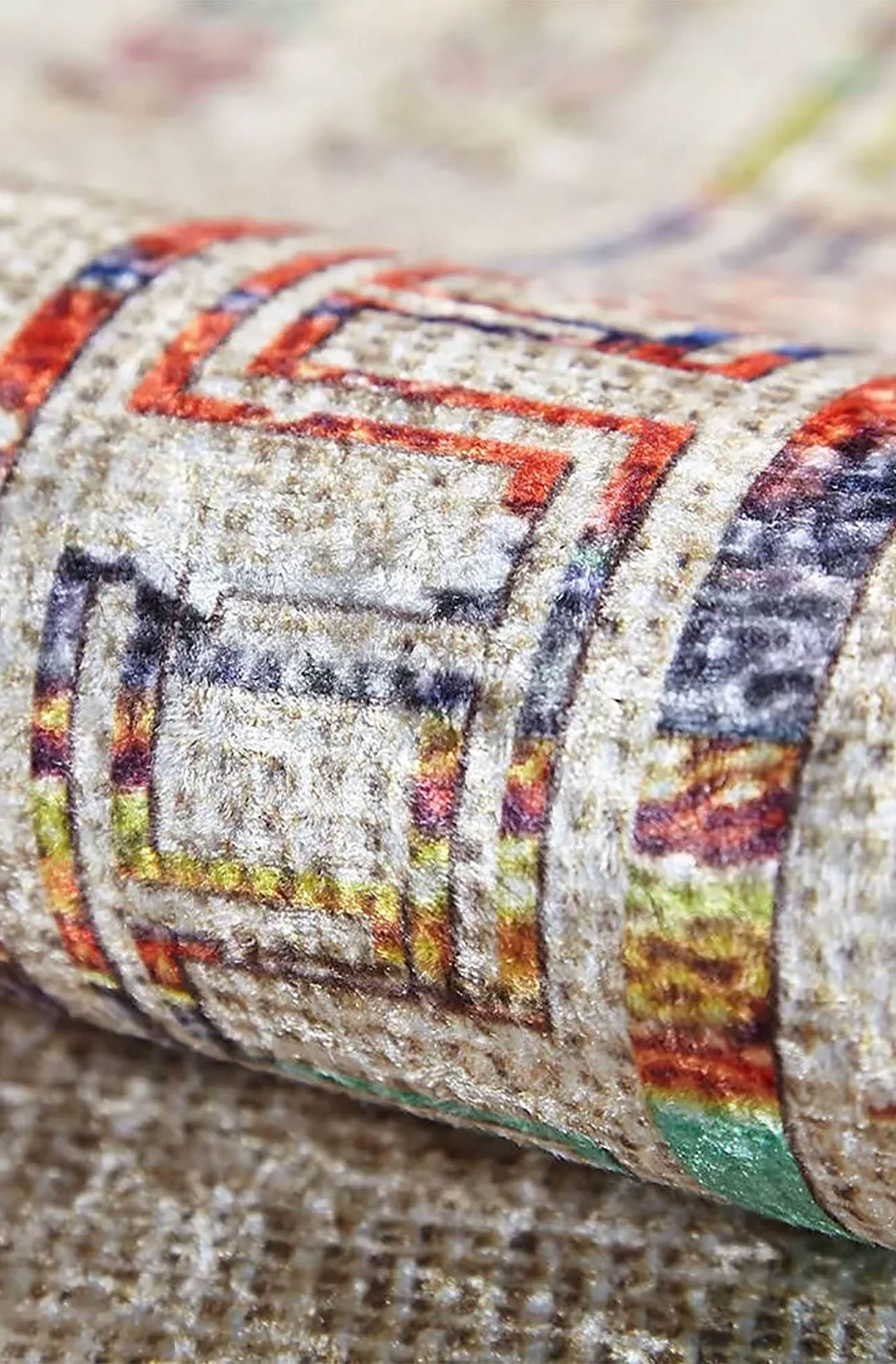 Aliyah Turkish Oriental Medallion Geometric Rug