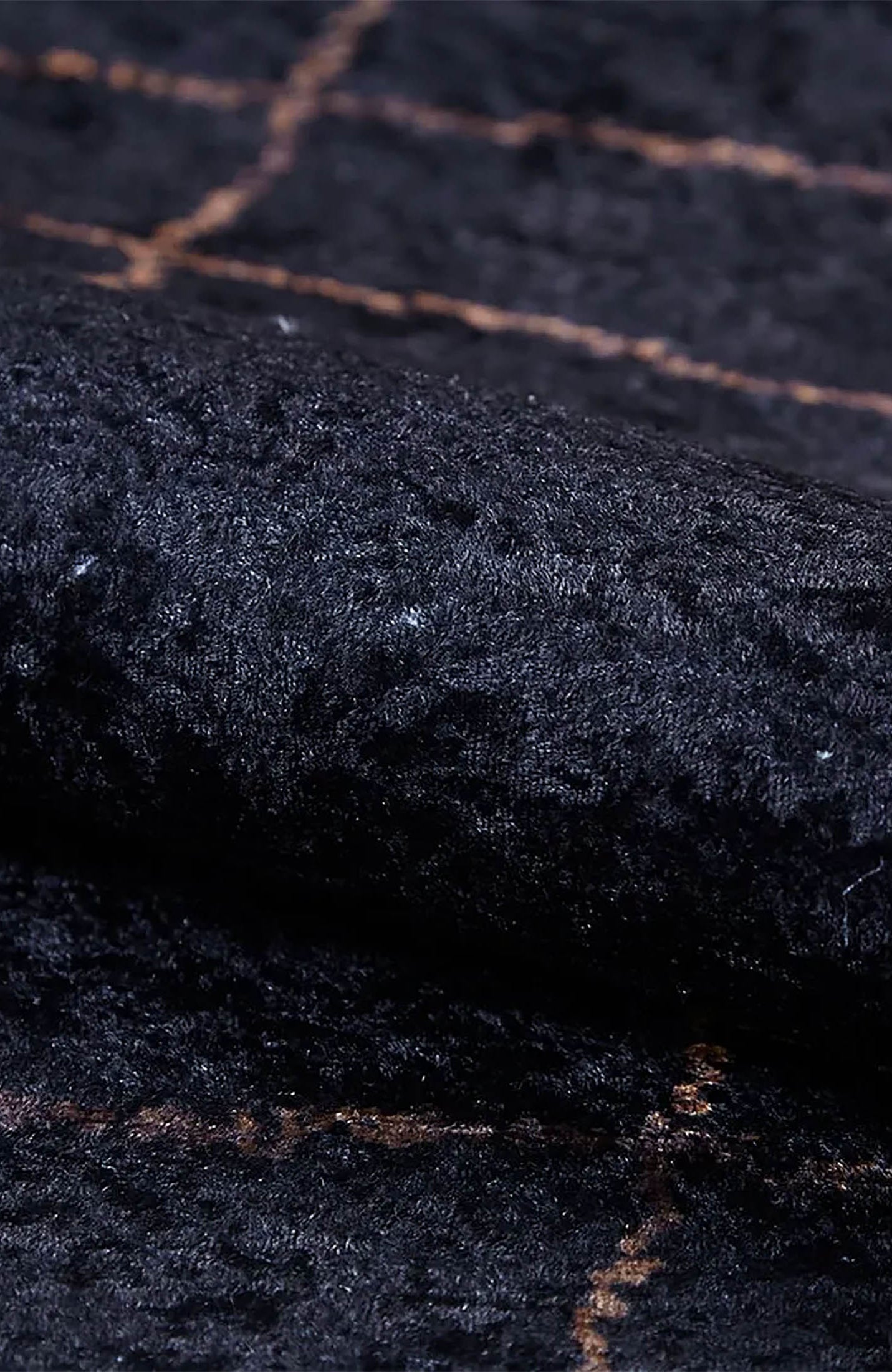 Daniela Trellis Geometric Luxury Black Brown Rug