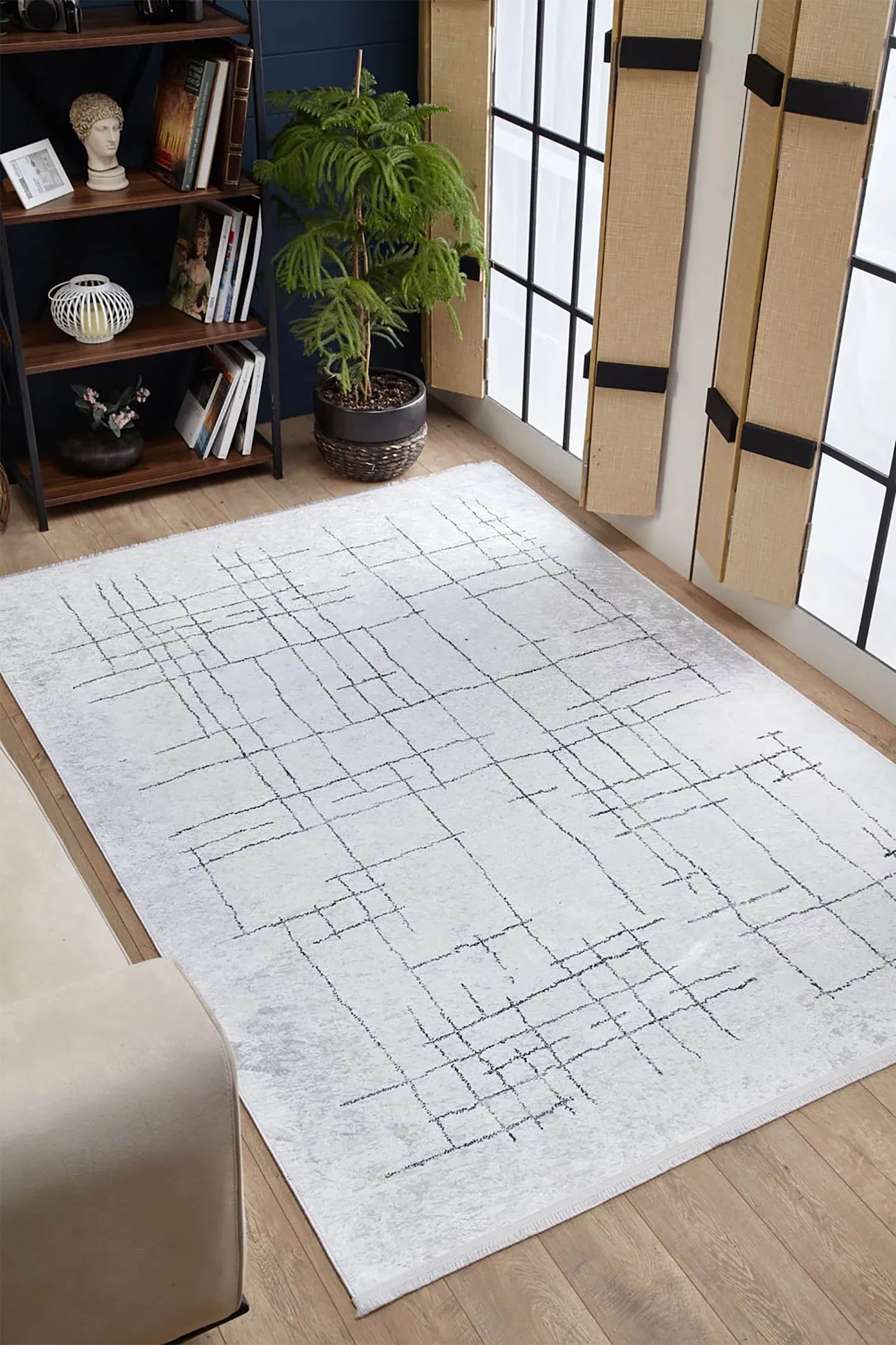 Camille Trellis Geometric Luxury Cream Black Rug