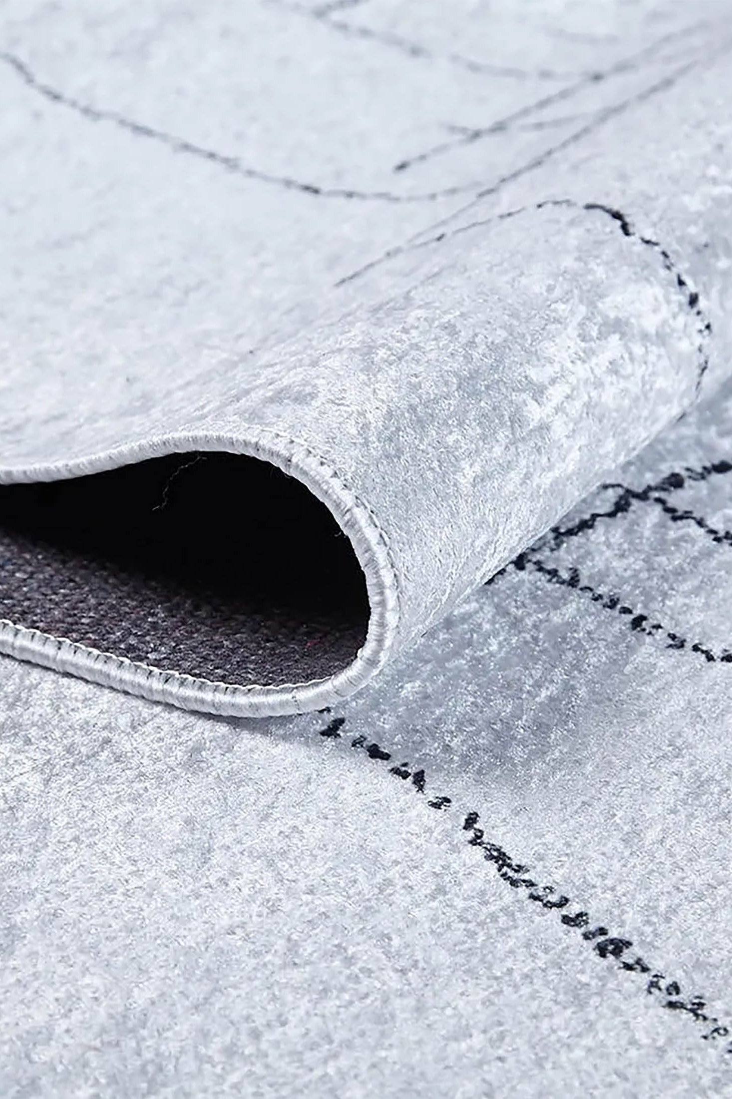 Camille Trellis Geometric Luxury Cream Black Rug