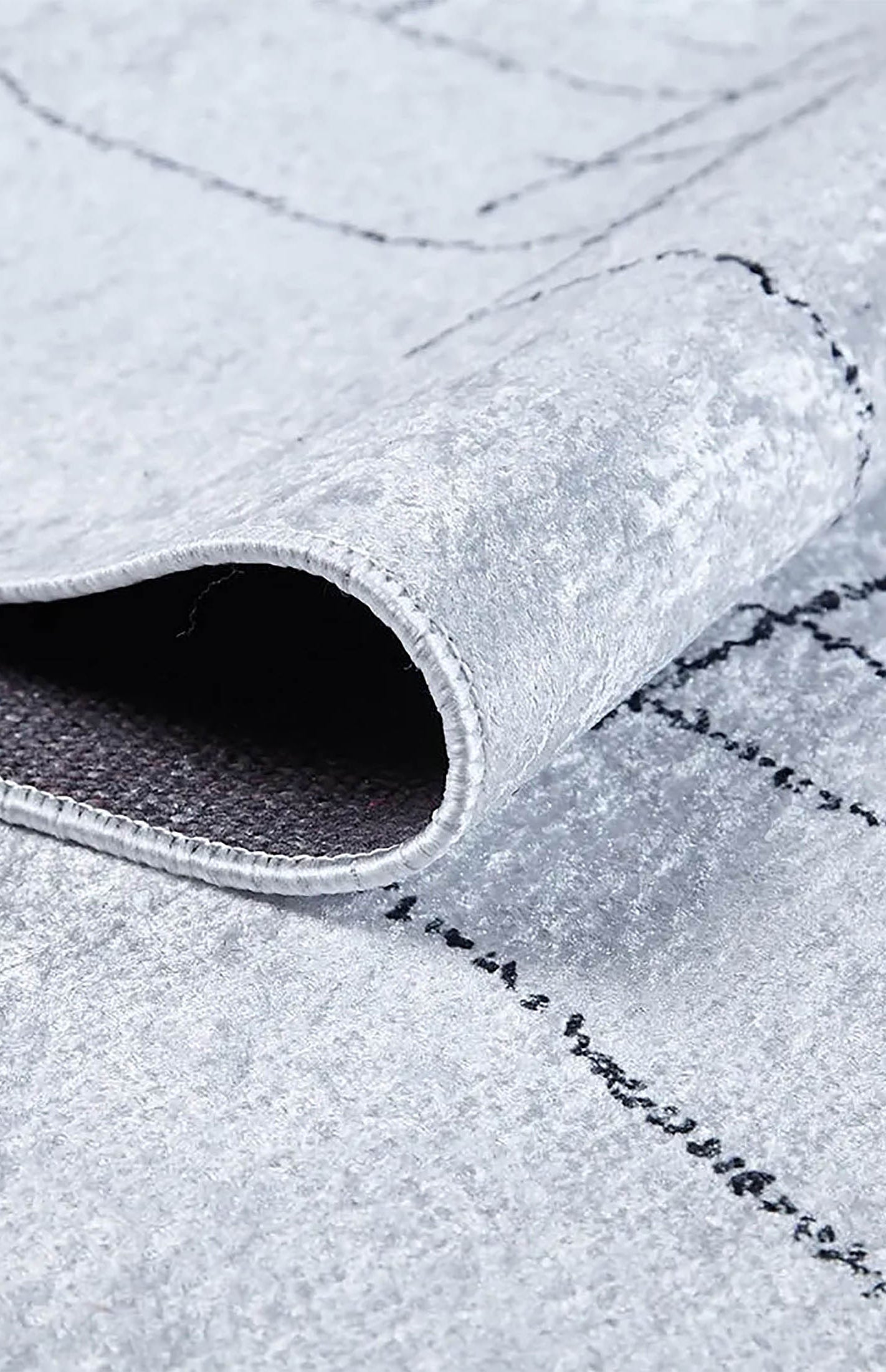 Camille Trellis Geometric Luxury Cream Black Rug