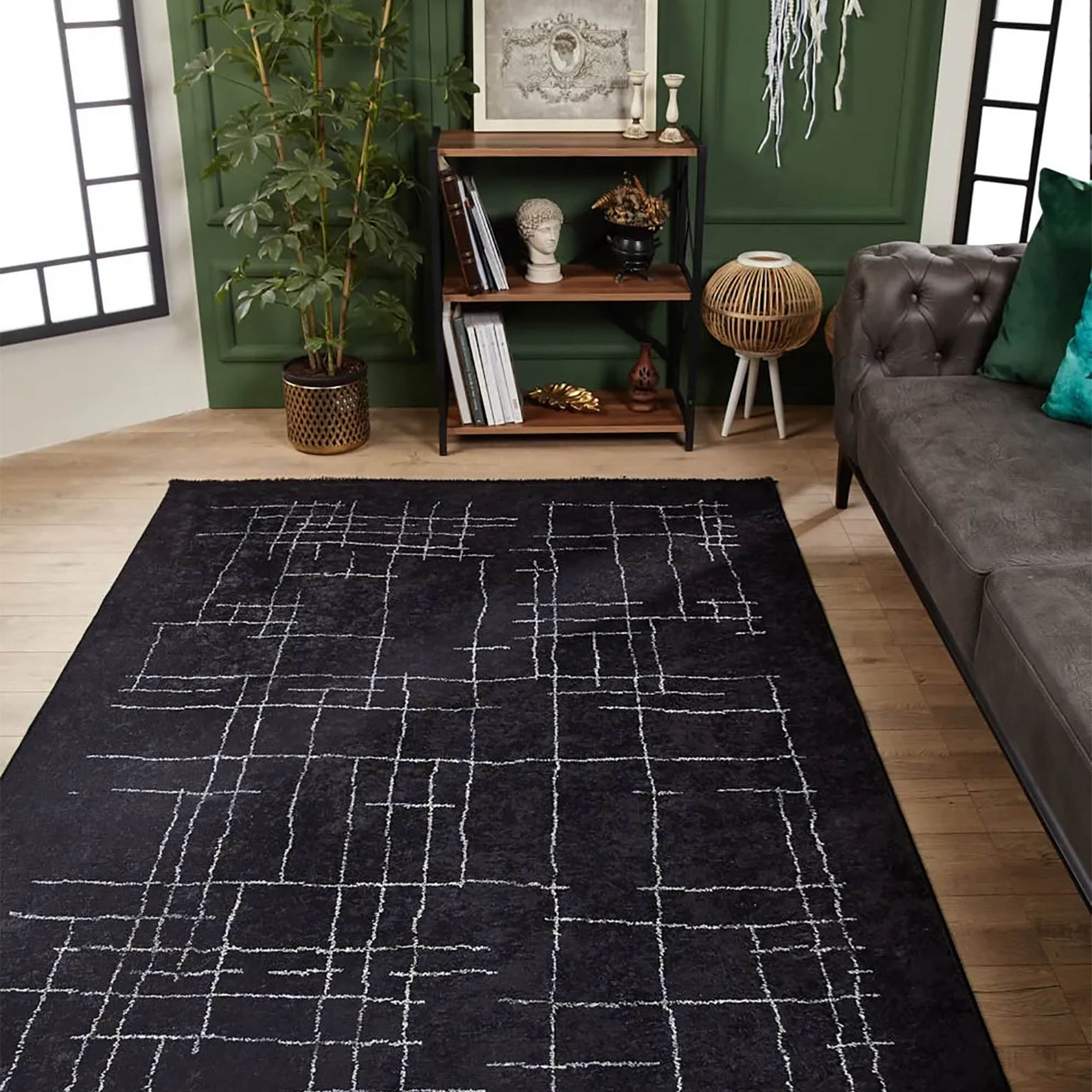 Danna Trellis Geometric Luxury Black White Rug