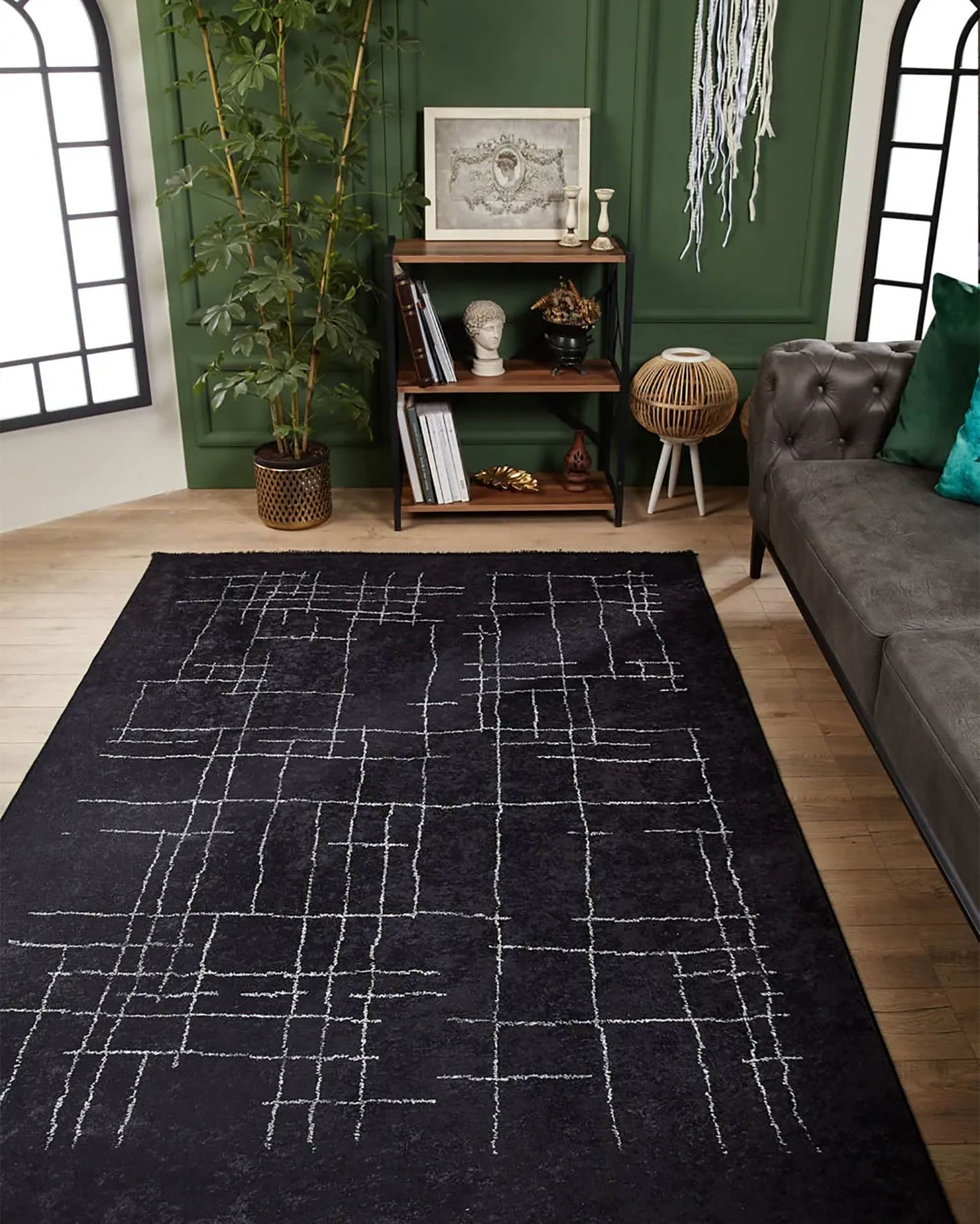 Danna Trellis Geometric Luxury Black White Rug