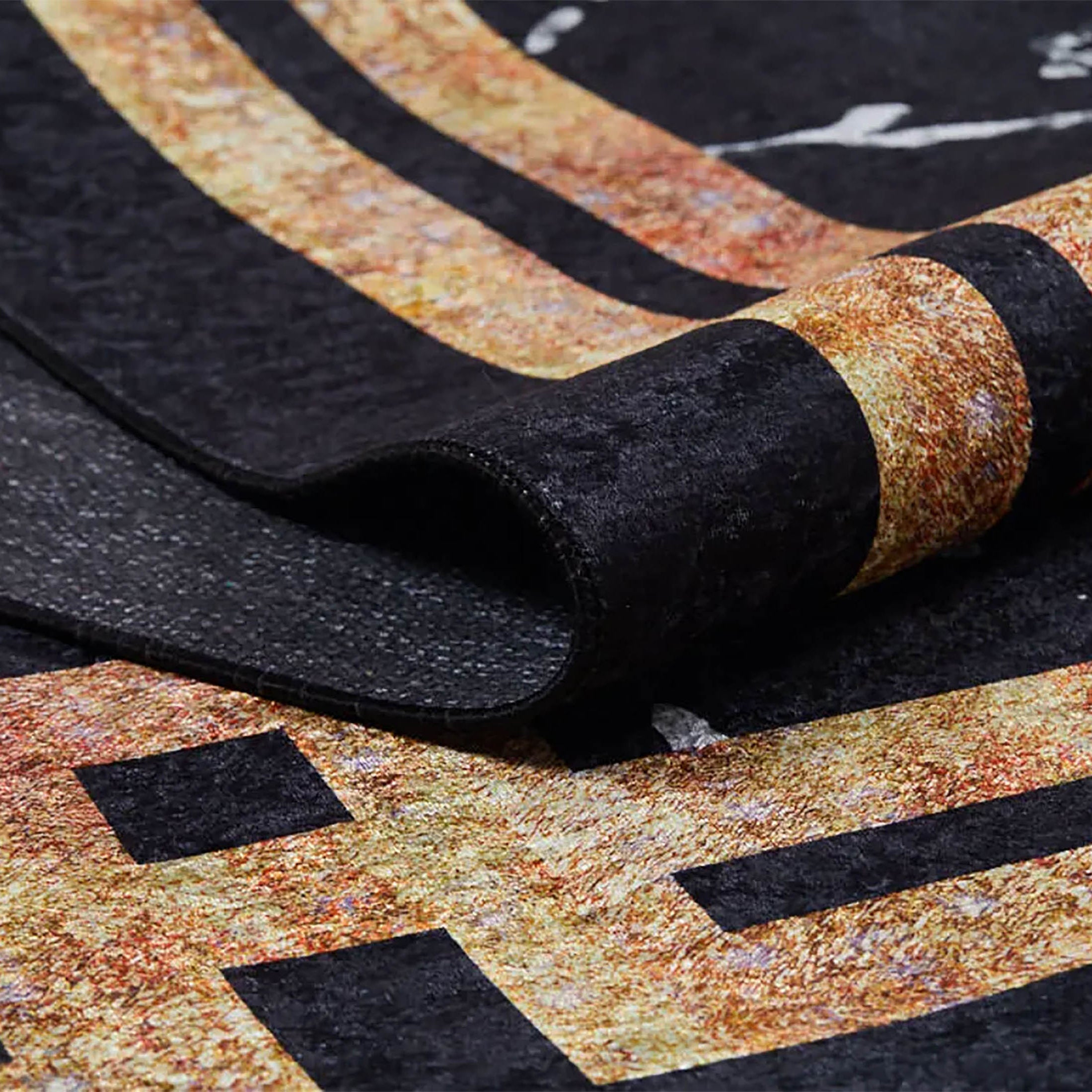 Gale Marble Style Black Bordered Geometric Rug