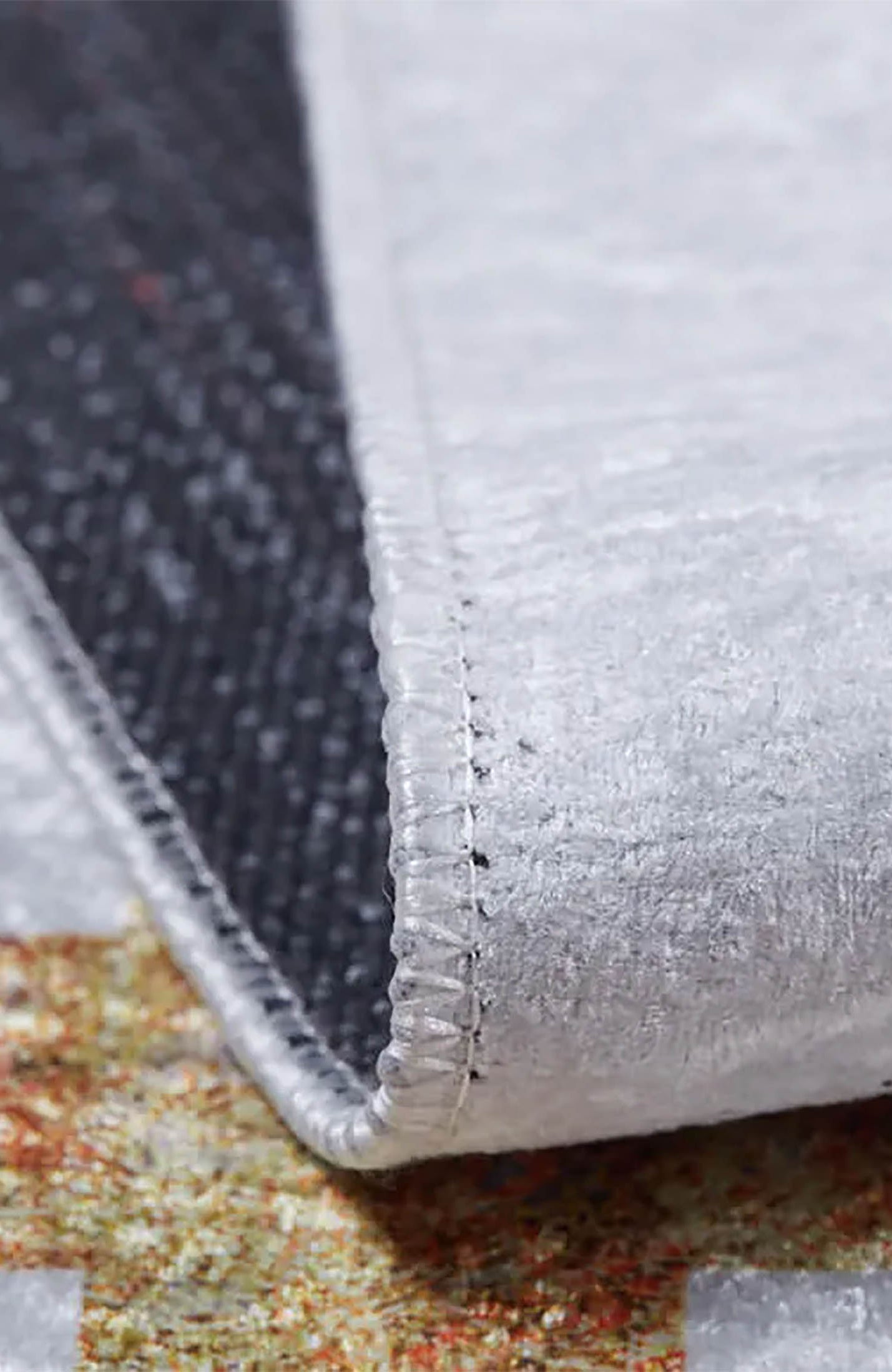 Gamze Marble Style Black White Bordered Geometric Rug