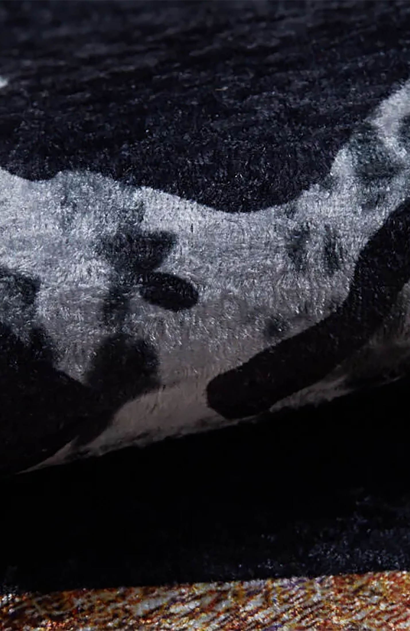 Gamze Marble Style Black White Bordered Geometric Rug