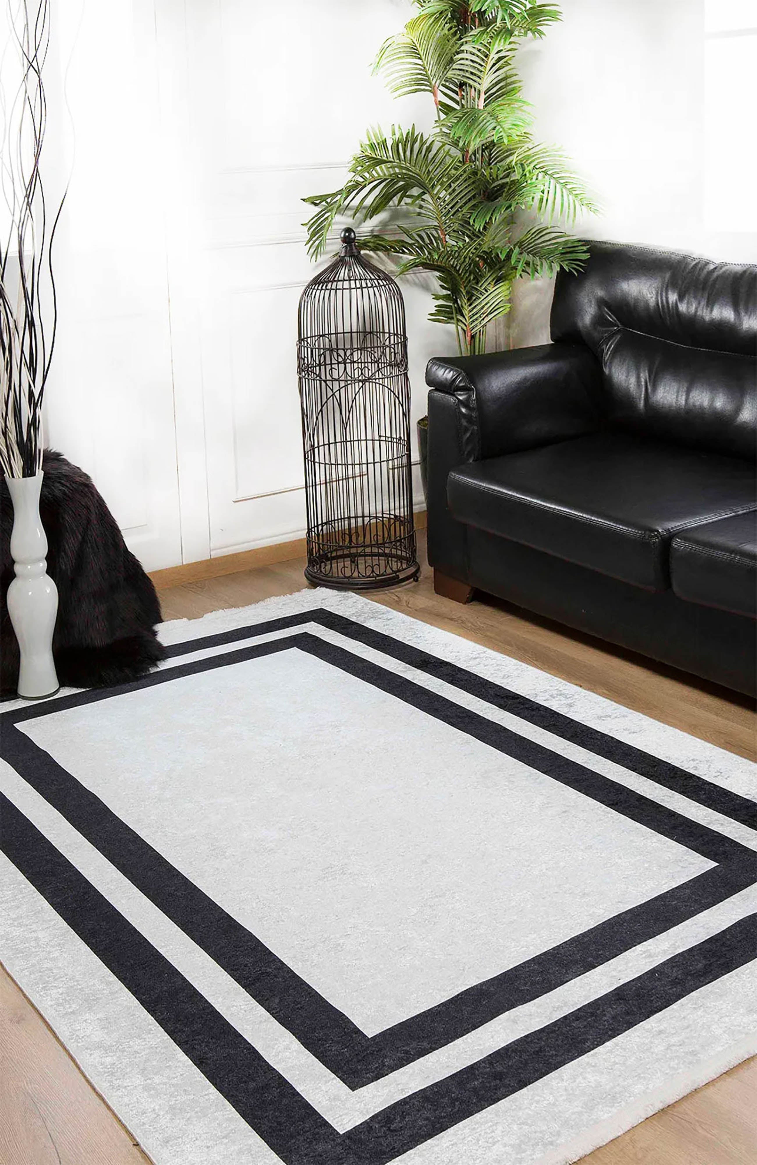 Lola Geometric Gray Black Luxury Bordered Rug