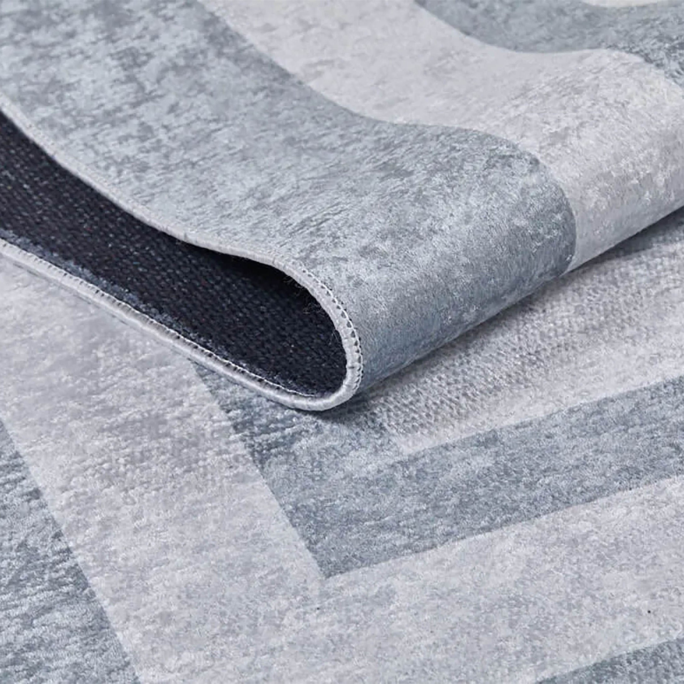 Evie Geometric Gray Luxury Bordered Rug