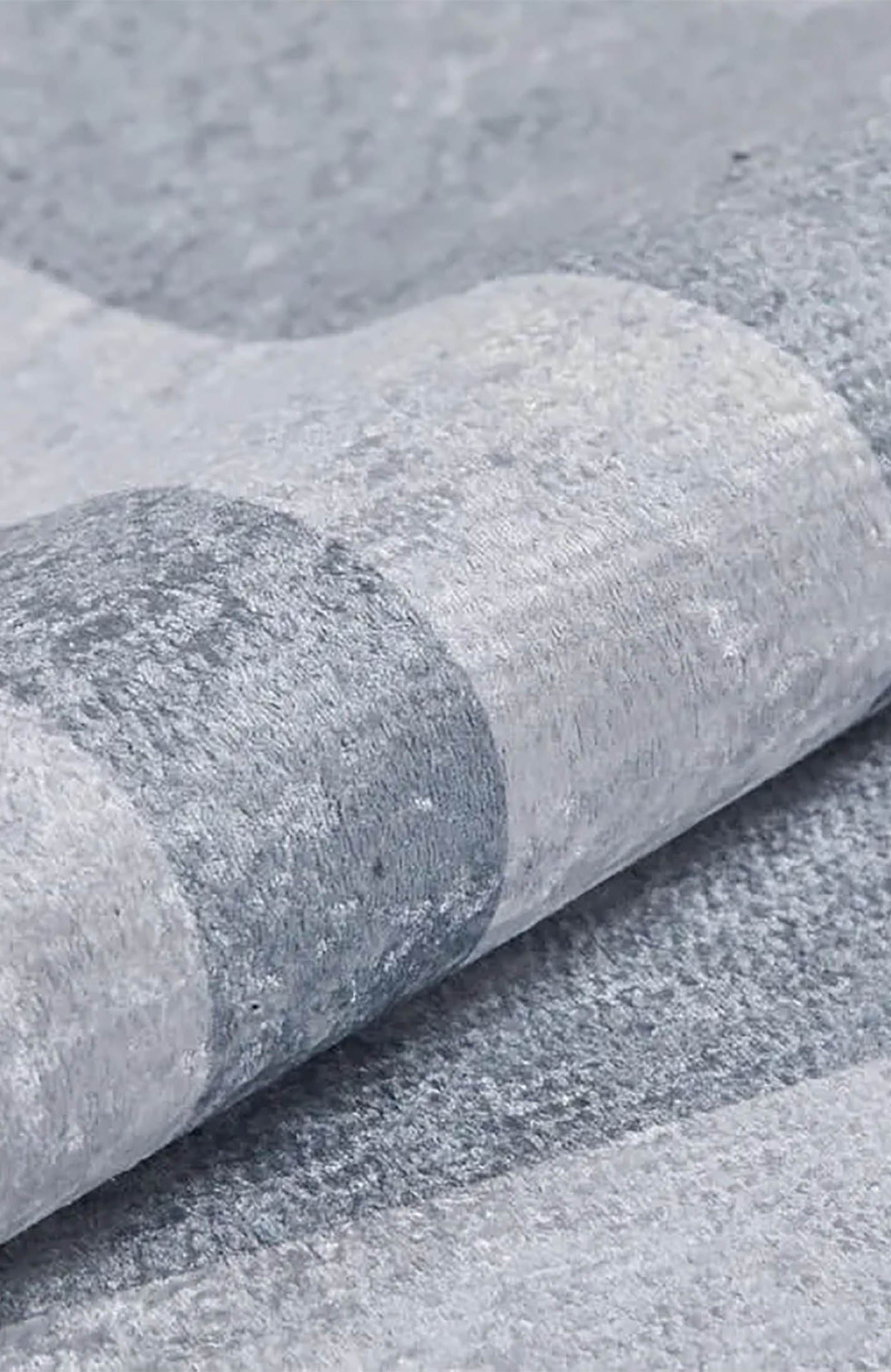 Evie Geometric Gray Luxury Bordered Rug