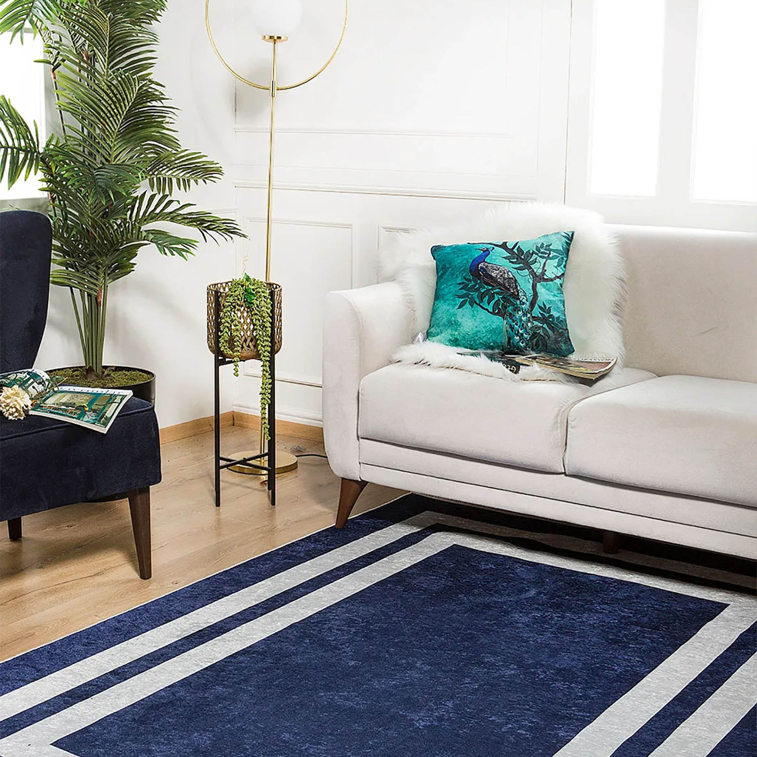 Avery Geometric Blue Luxury Bordered Rug