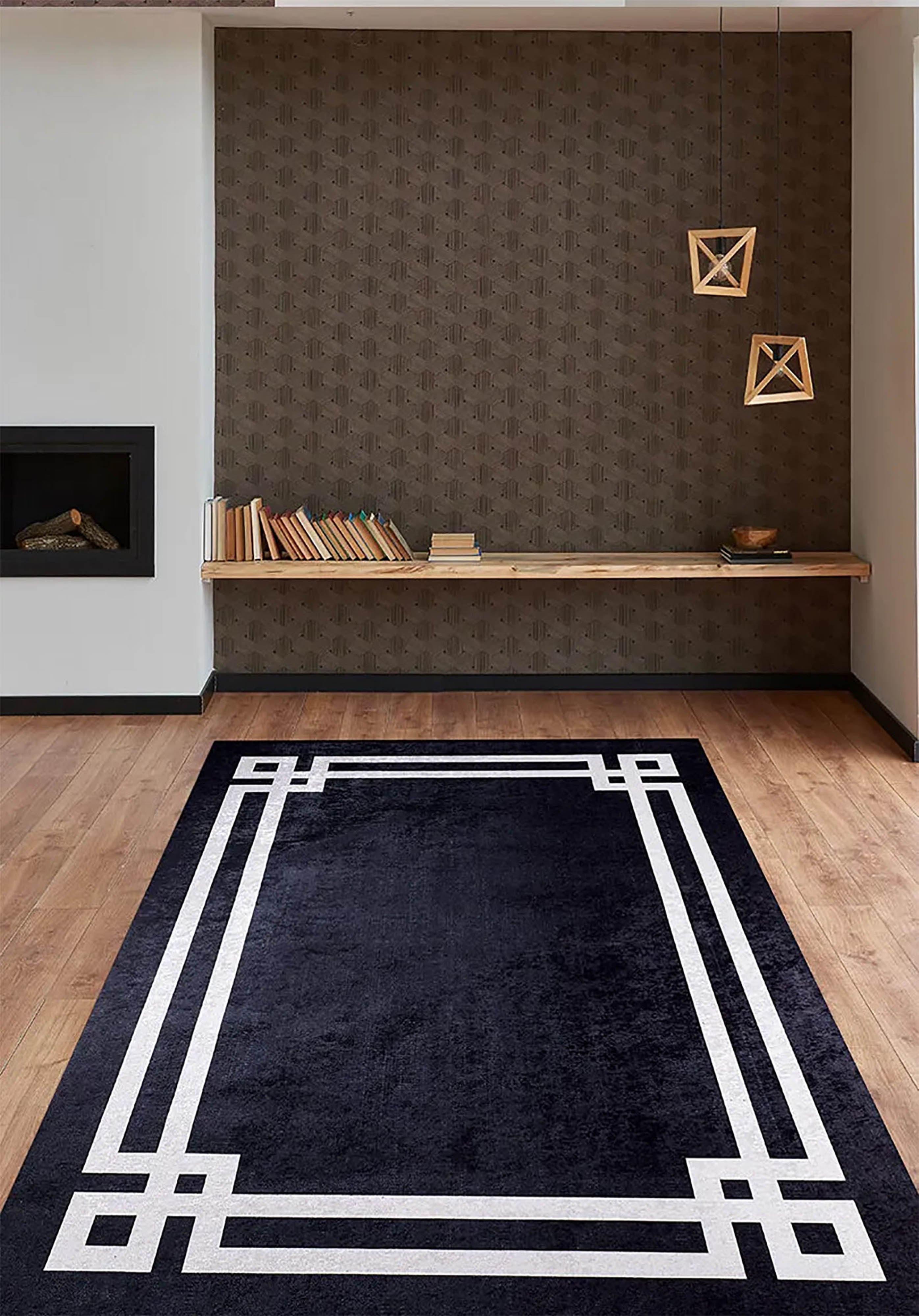 Kinsley Geometric Black Rug