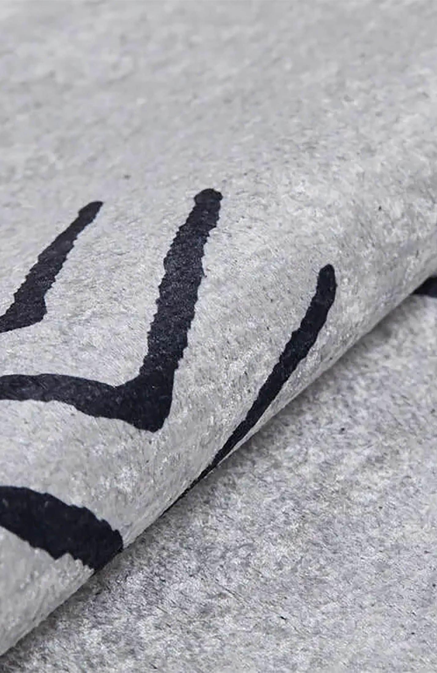 Zagra Moroccan White Black Rug