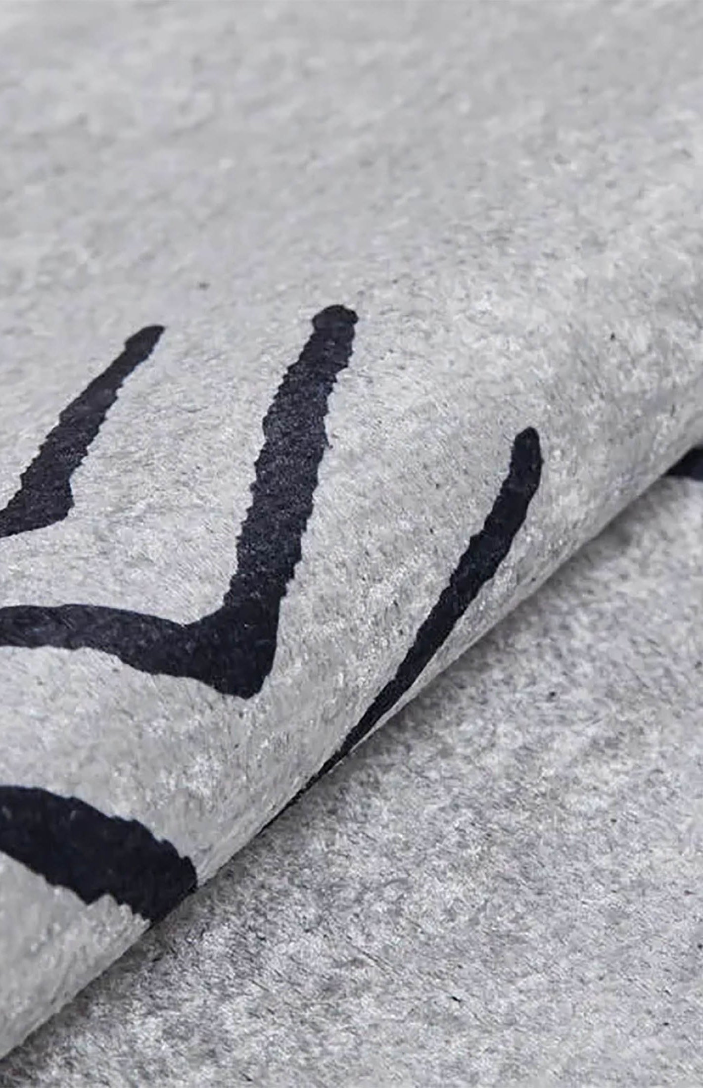 Zagra Moroccan White Black Rug