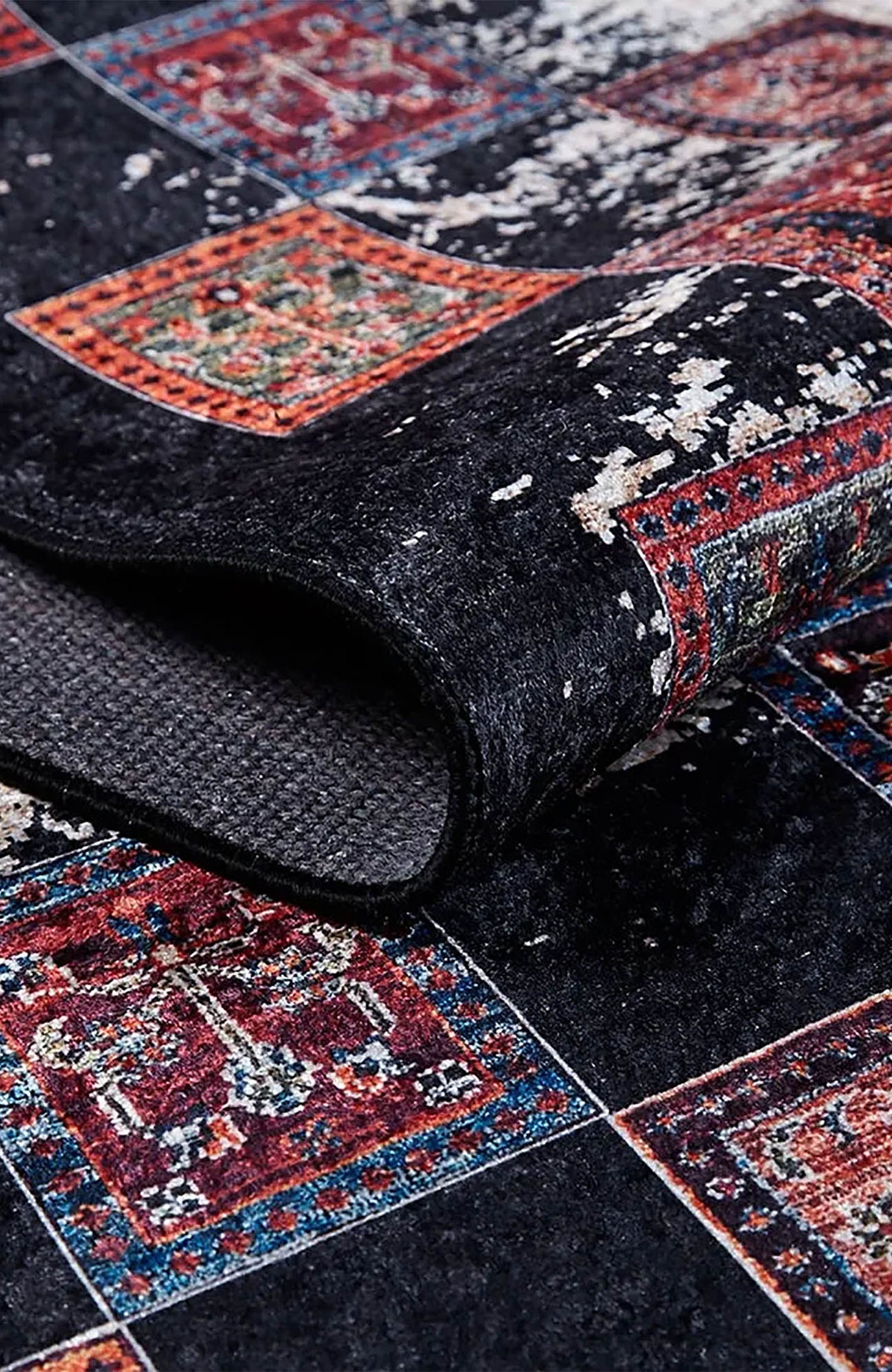 Gianna Turkish Distressed Ethnic Vintage Luxury Rug