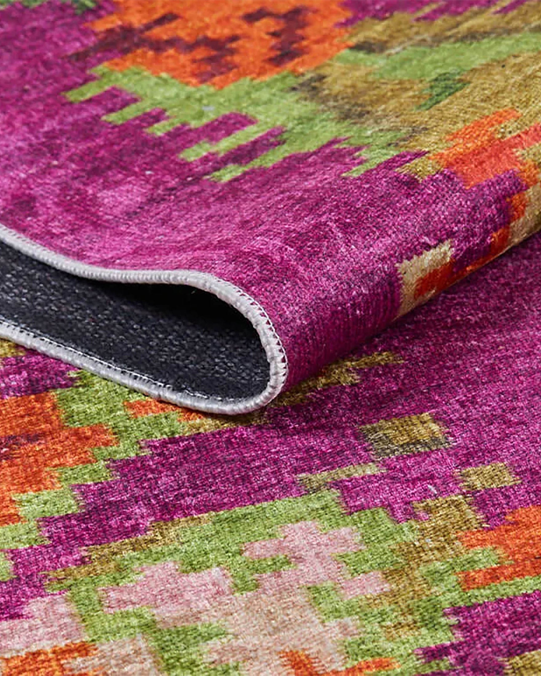 Soleil Turkish Karabagh Decorative Bohemian Floral Kilim Rug