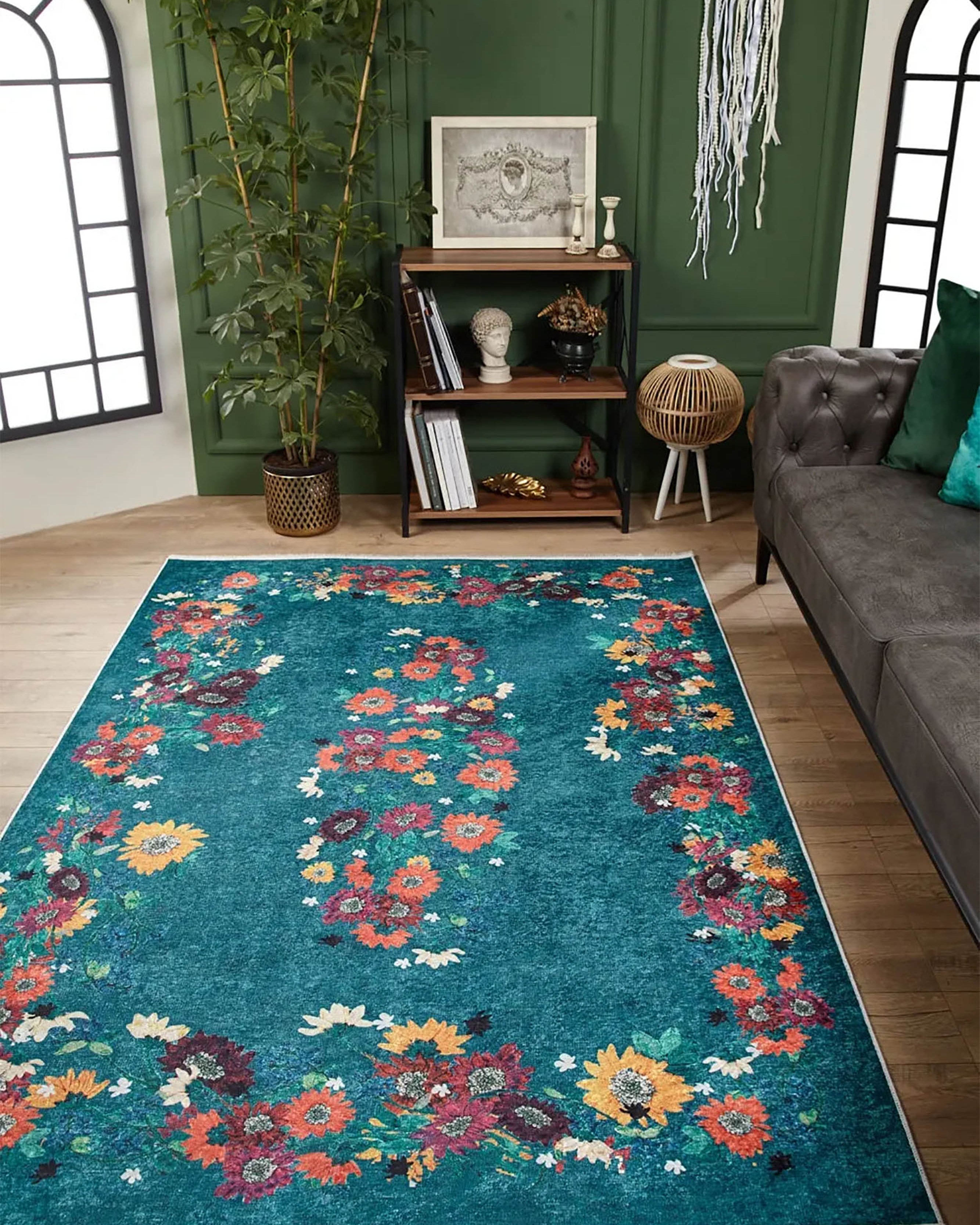 Aadhya Turkish Green Rose Decorative Floral Rug