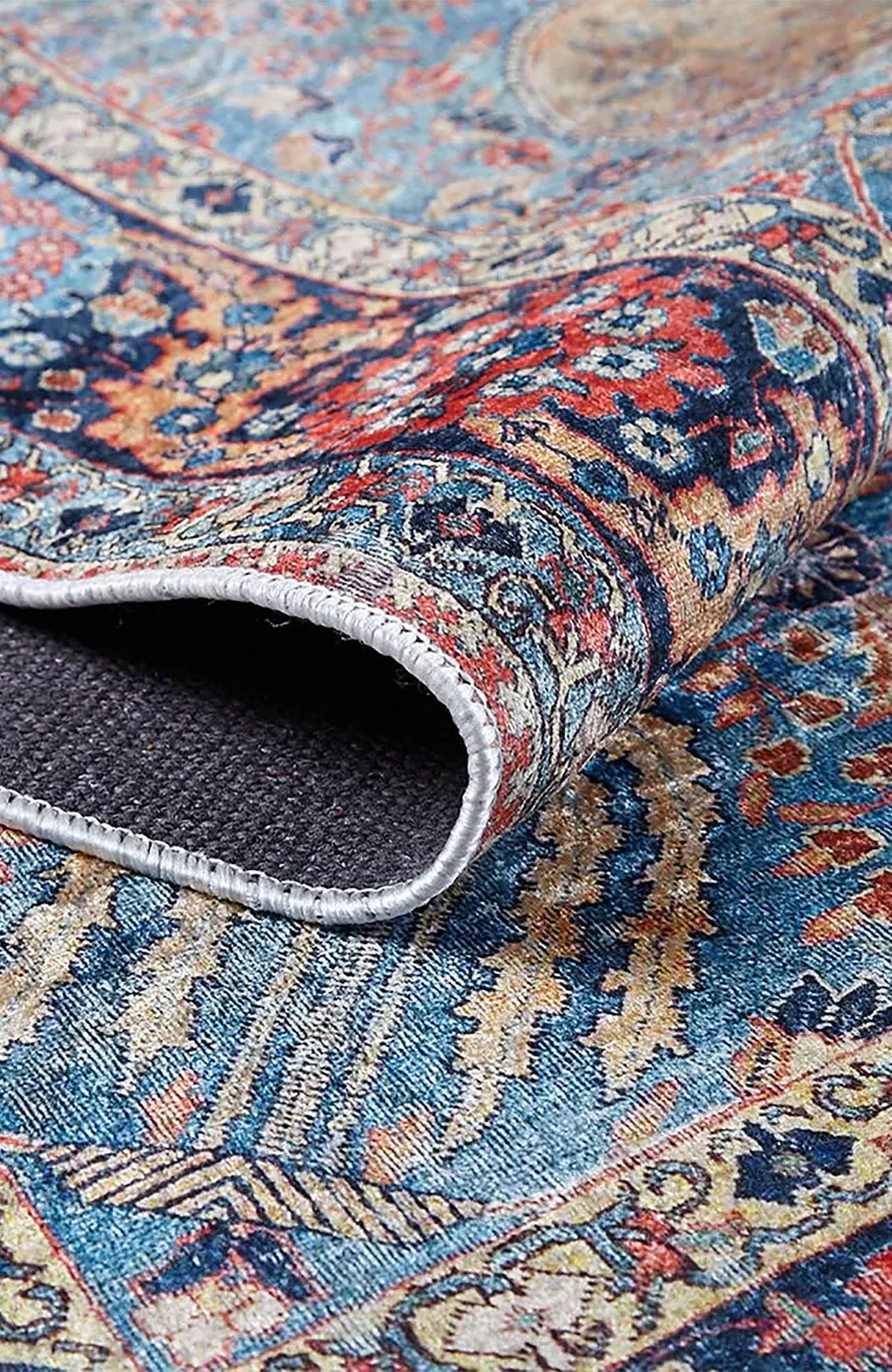 Sarahi Turkish Medallion Traditional Oriental Rug