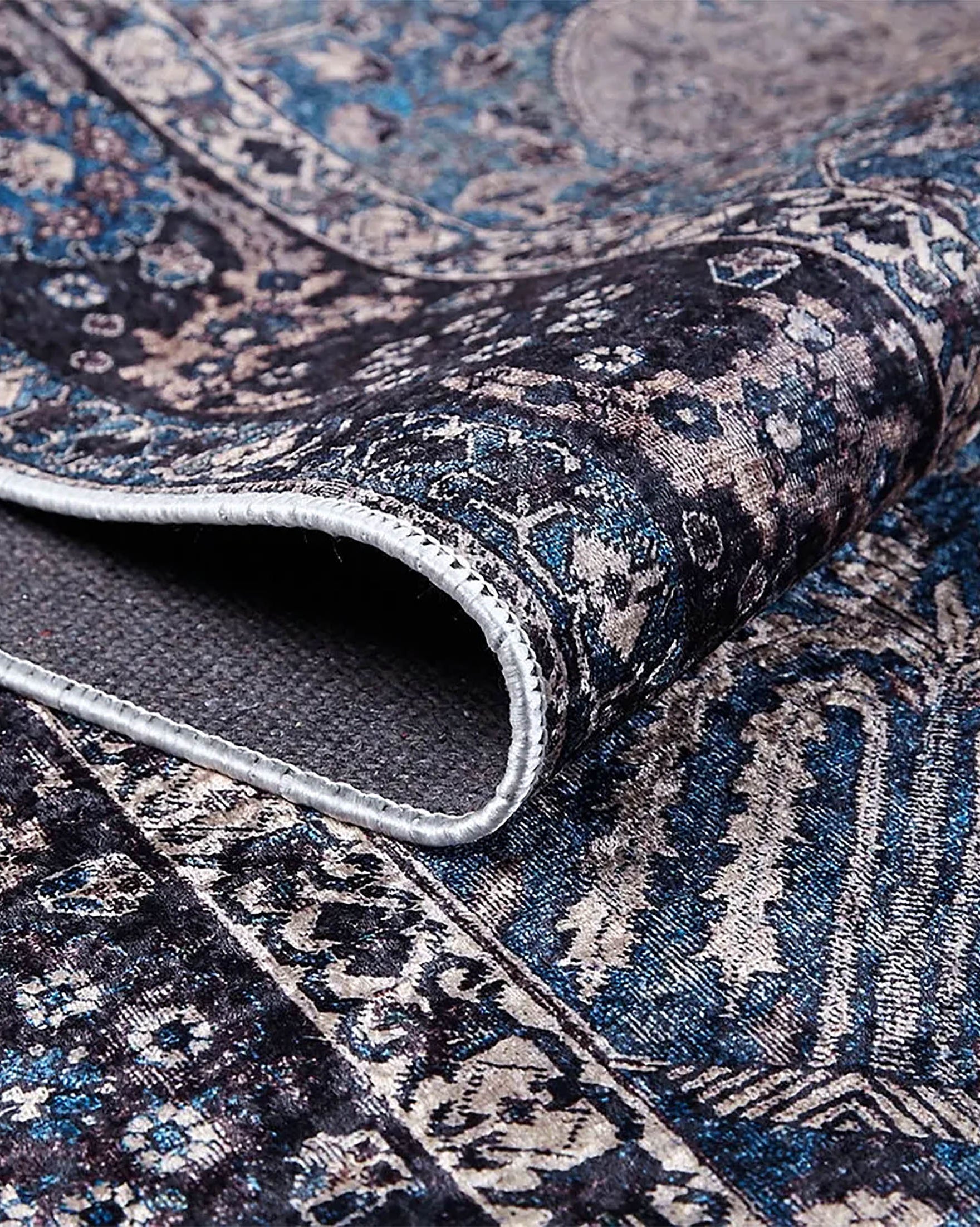 Raina Turkish Medallion Traditional Oriental Rug