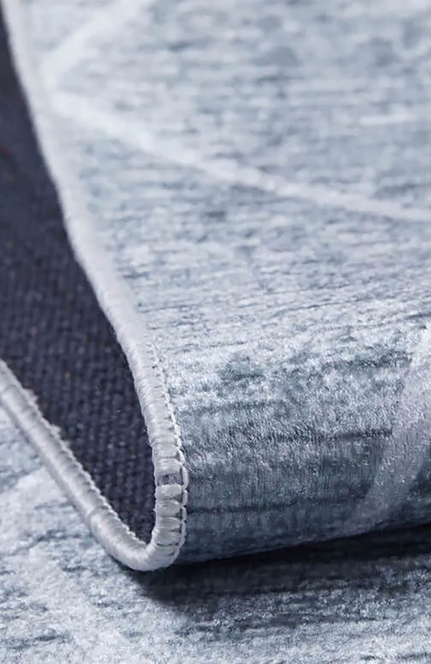 Hayal Moroccan Gray Geometric Modern Luxury Rug