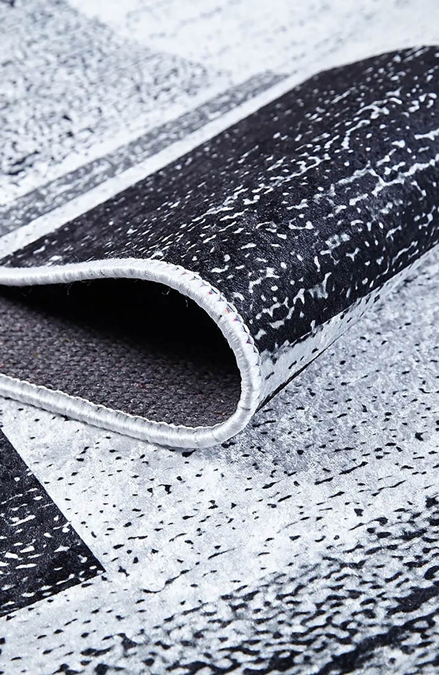 Samira Geometric Design Black Gray Contemporary Boho Decor Rug