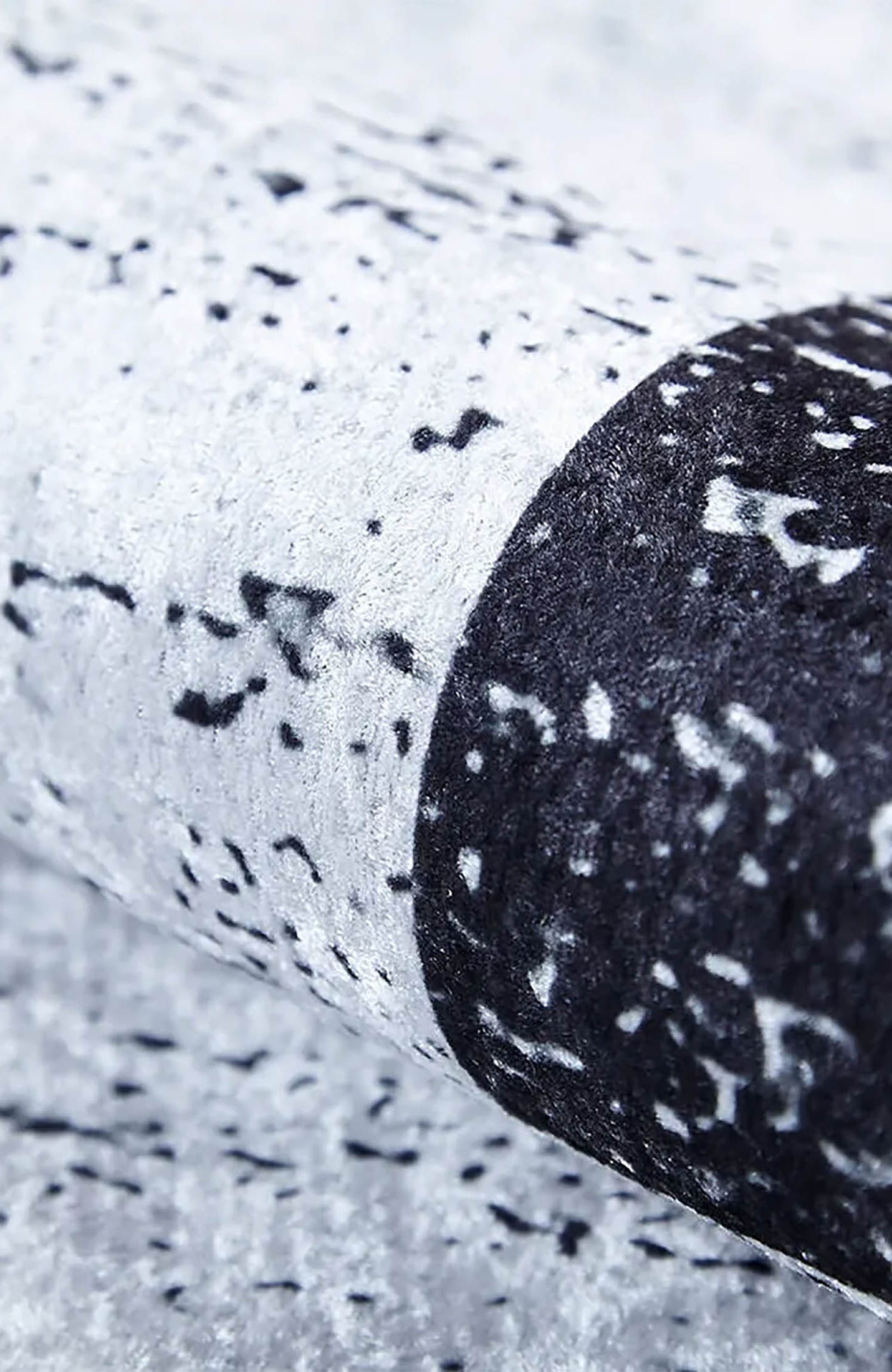 Samira Geometric Design Black Gray Contemporary Boho Decor Rug