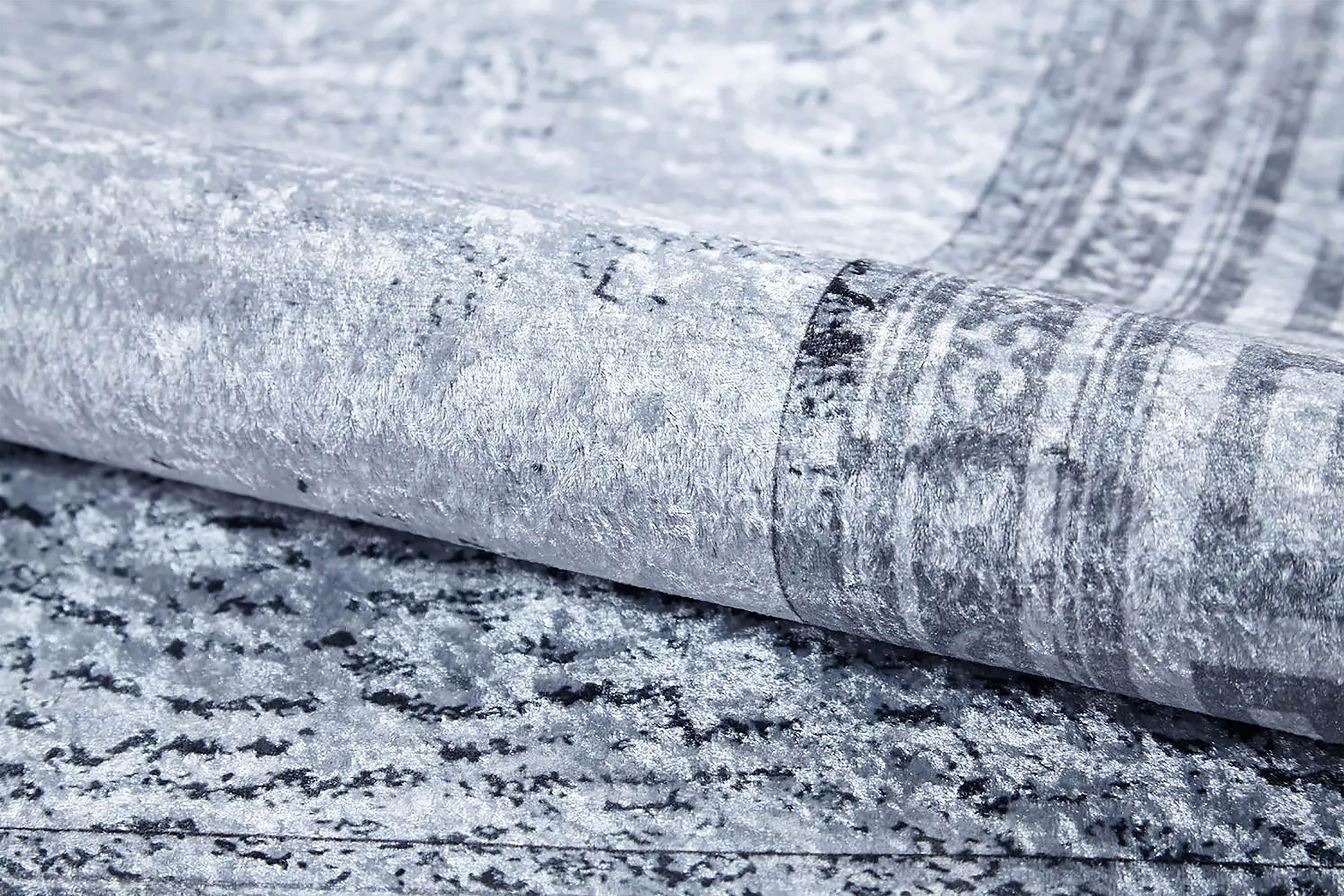 Delfin Marble Gray Greek Key Border Rug