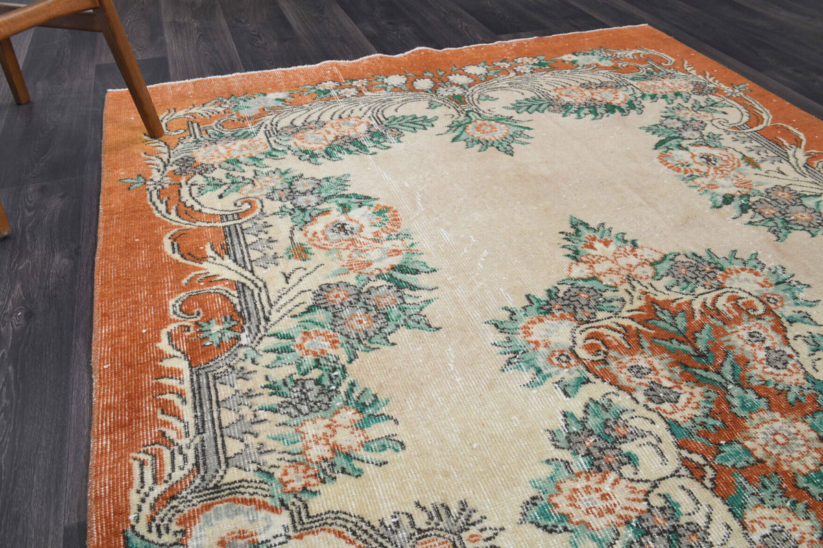 Handmade wool rug from Anatolia, Turkey – Vintage Turkish Anatolian Area Rug 5'6" x 9'3"