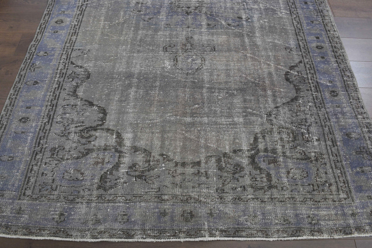 Nevruznur rug: 1970s handmade Anatolian rug with oriental motifs and cotton backing