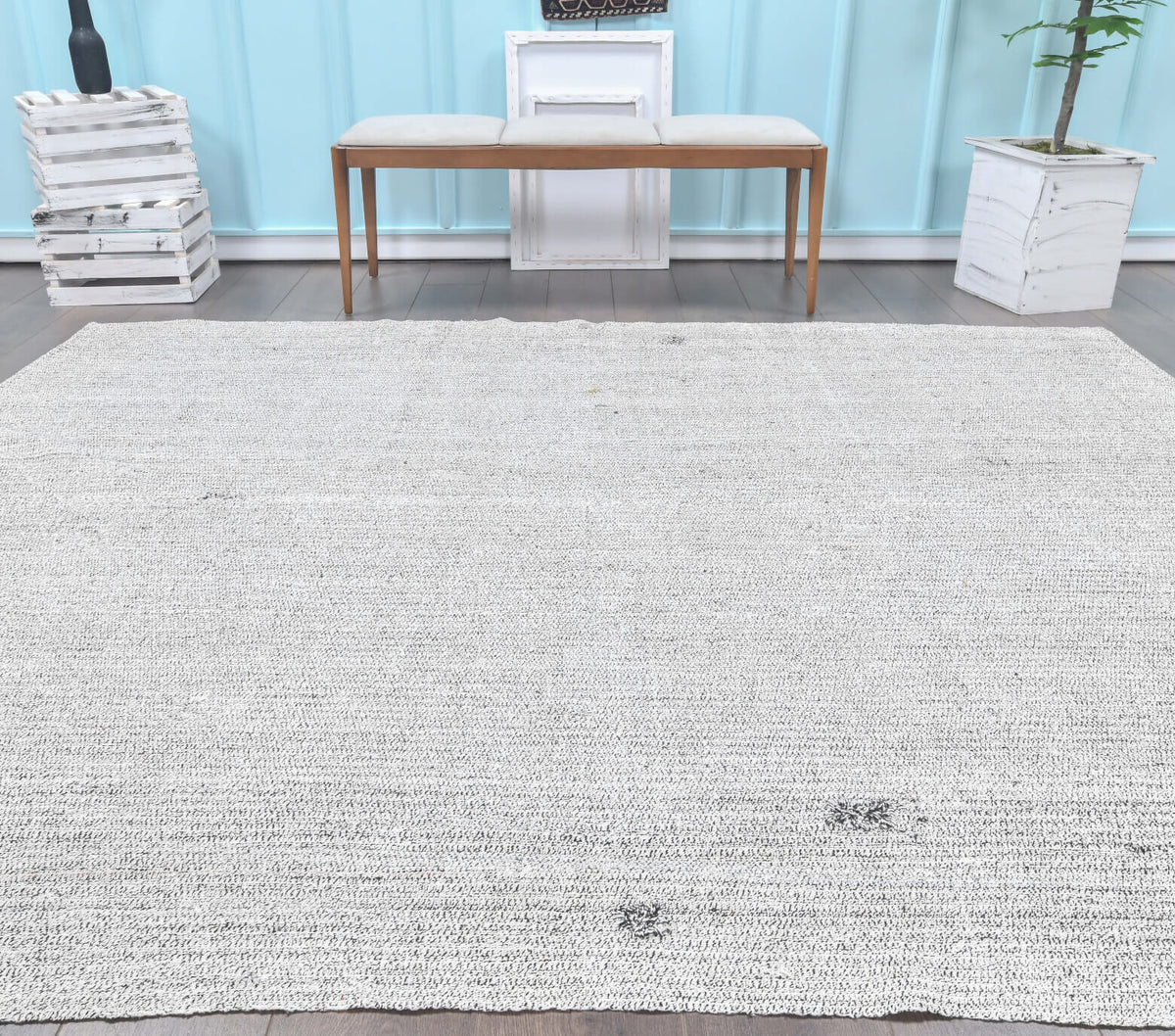 Handwoven flatweave wool kilim from Anatolia, Turkey – Vintage Kilim Area Rug 7'5" x 8'11"