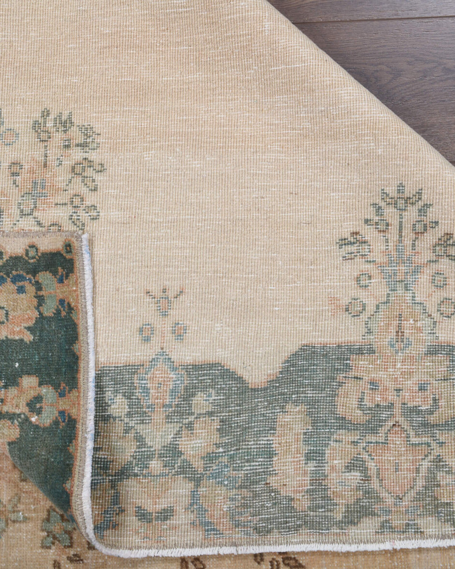 Canruh – vintage medallion rug for living room or bedroom, 6'3" x 9'5" (190x287 cm)