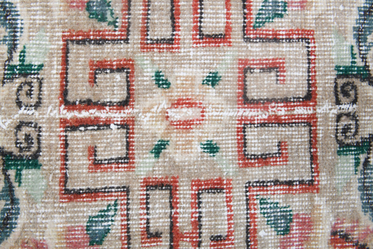 Oriental Vintage Oushak Area Rug
