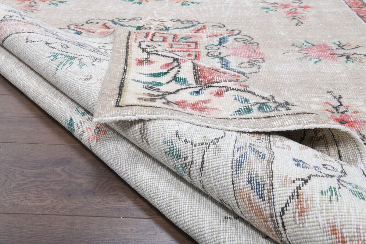 Oriental Vintage Oushak Area Rug