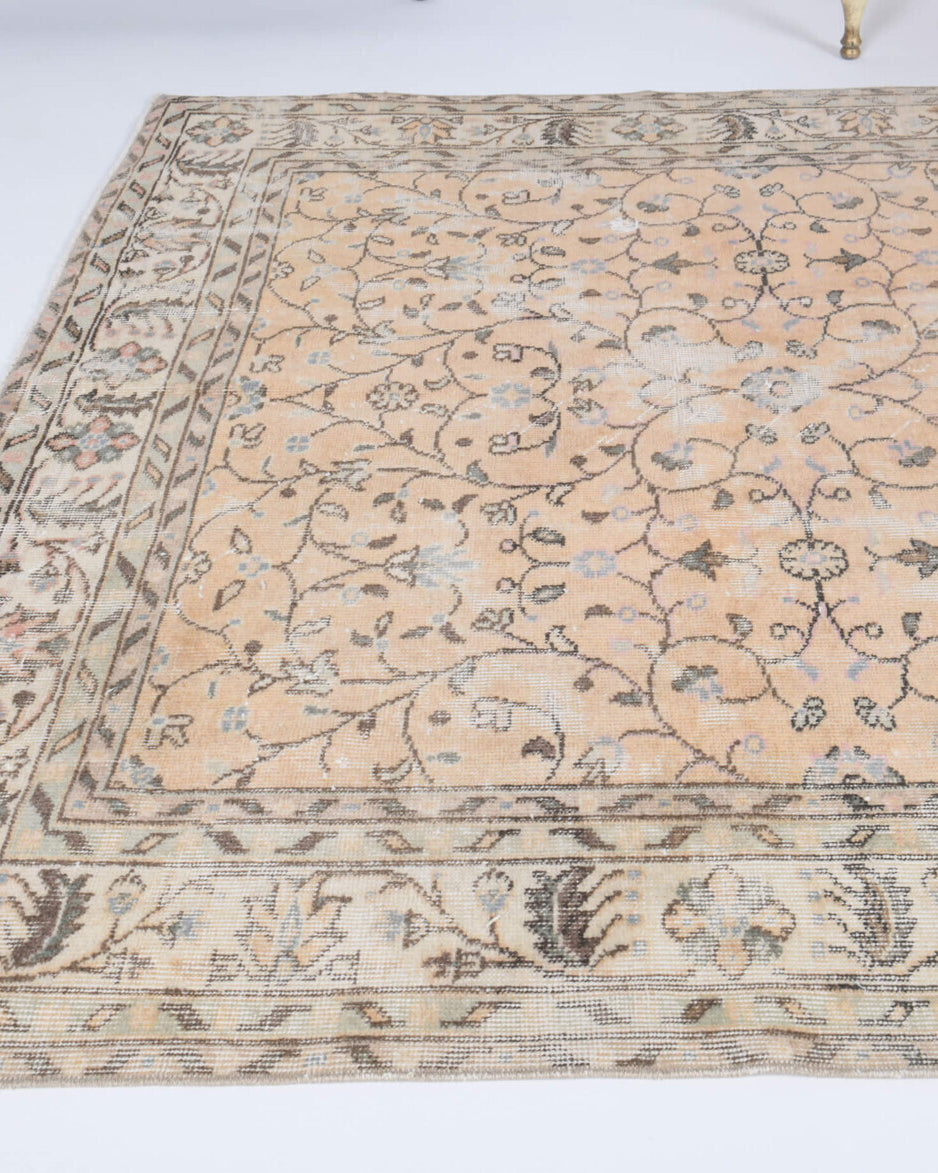 One-of-a-kind 1970s Anatolian vintage area rug in wool, 5'10" x 9'8"