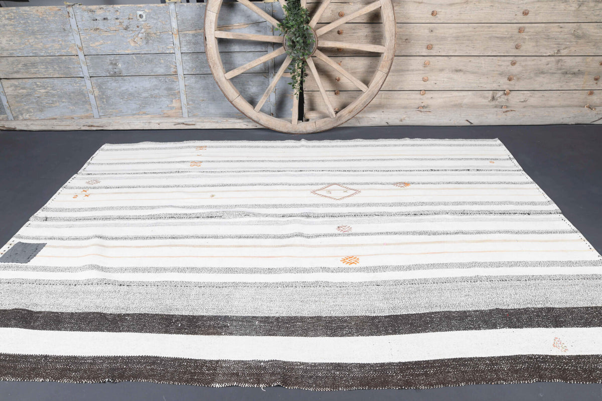 Vintage Kilim Area Rug