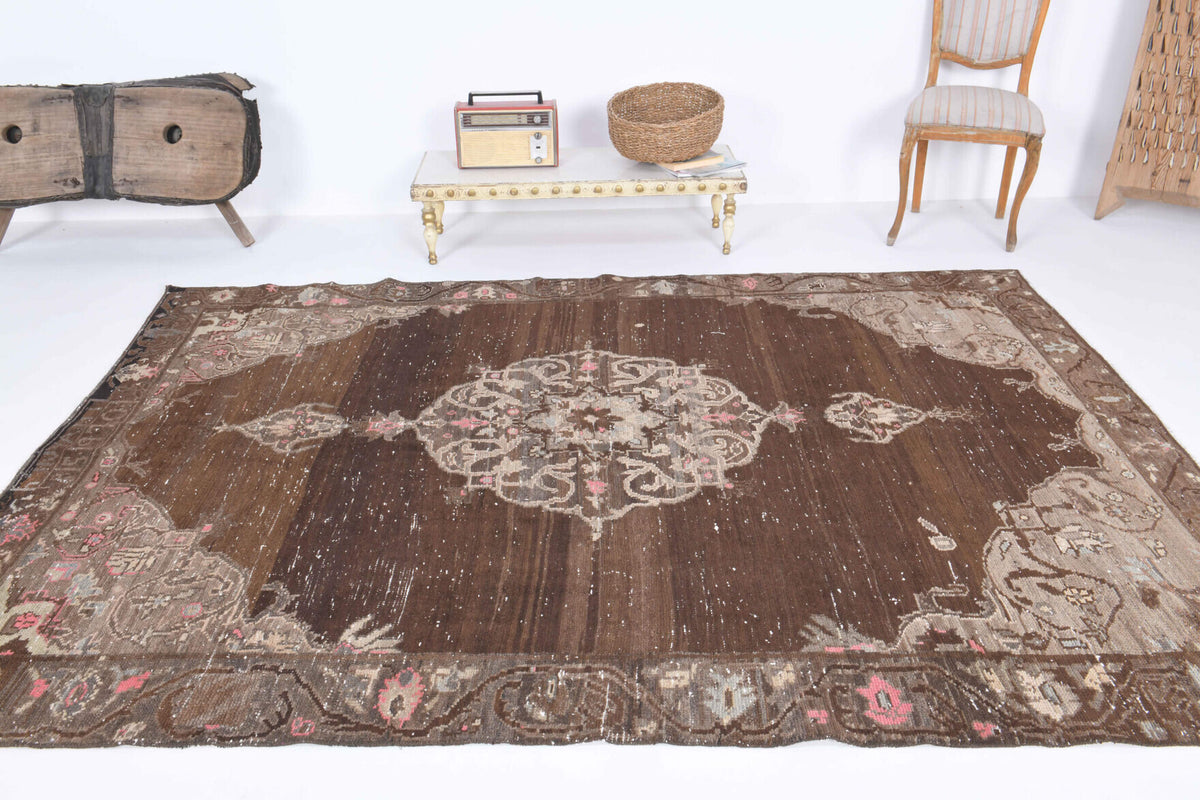 Brown Oushak Vintage Area Rug