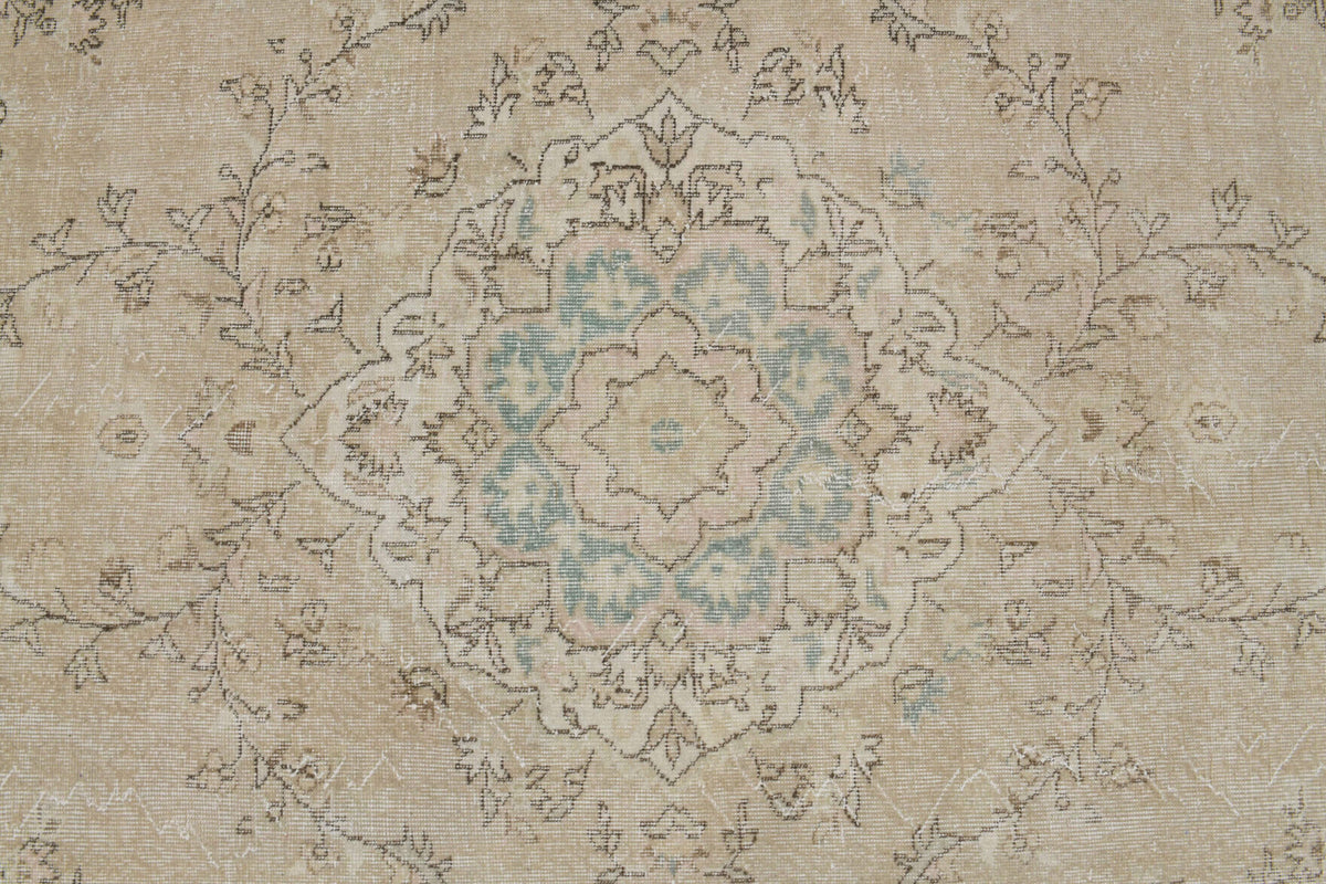 Handmade wool rug from Anatolia, Turkey – Mid 20th Century Antique Wool Oushak Rug 6'4" x 9'10"